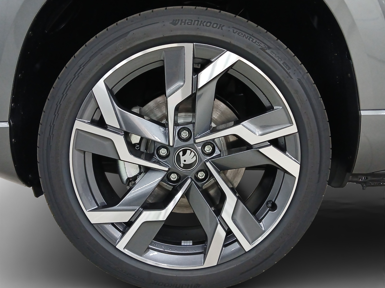 SKODA Karoq 2.0 TSI SportLine 4x4 DSG-image-15