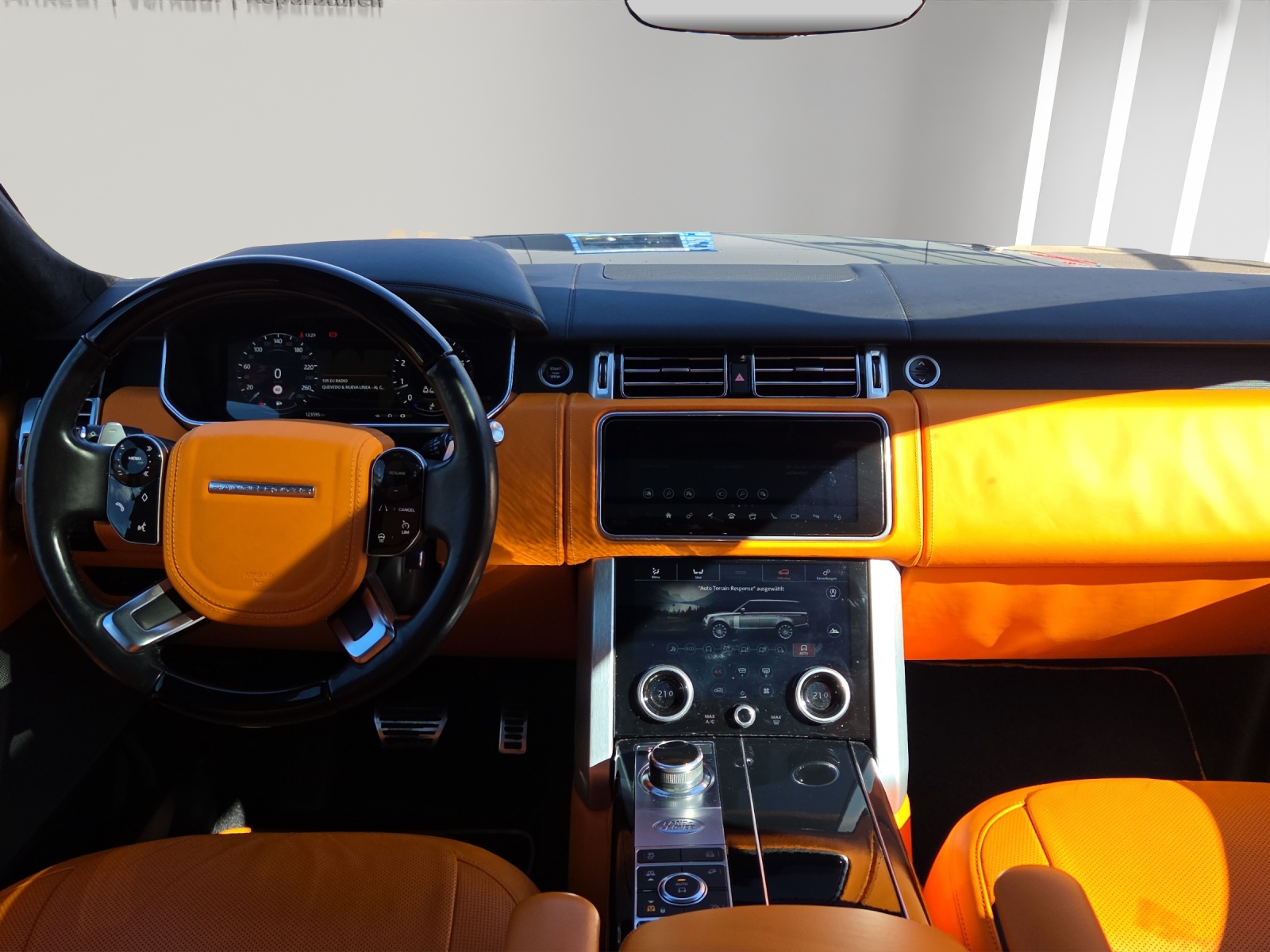 LAND ROVER Range Rover 5.0 V8 S/C AB Automatic-image-6