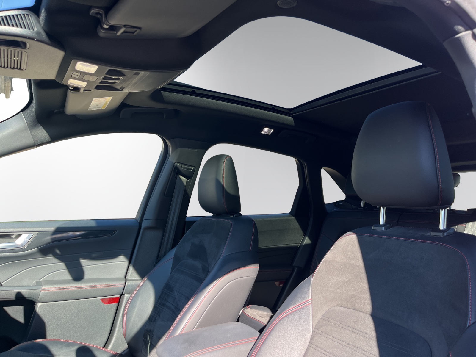 FORD Kuga 2.5 PHEV ST-Line X 2WD-image-9