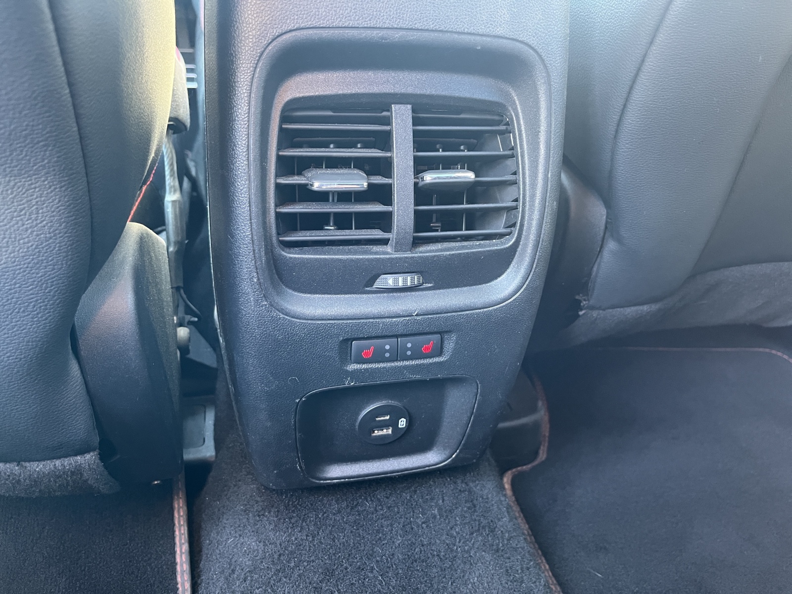 FORD Kuga 2.5 PHEV ST-Line X 2WD-image-14