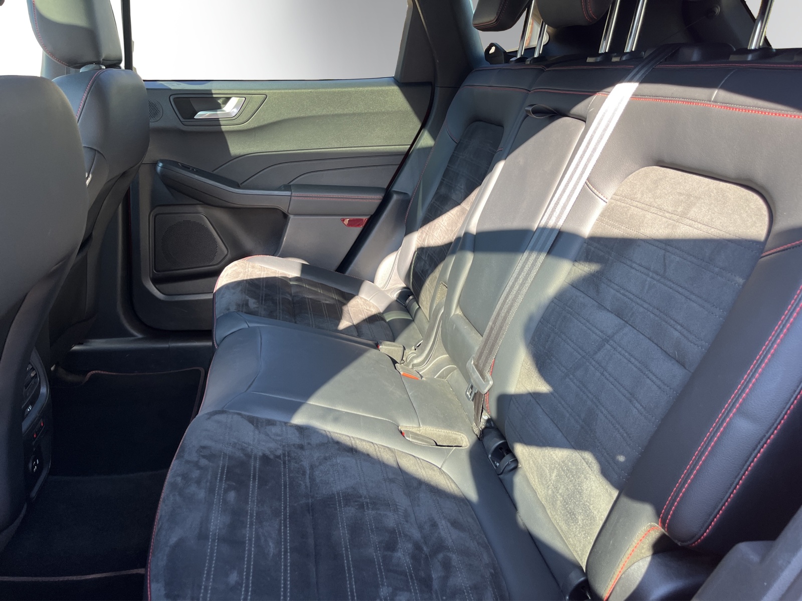 FORD Kuga 2.5 PHEV ST-Line X 2WD-image-10