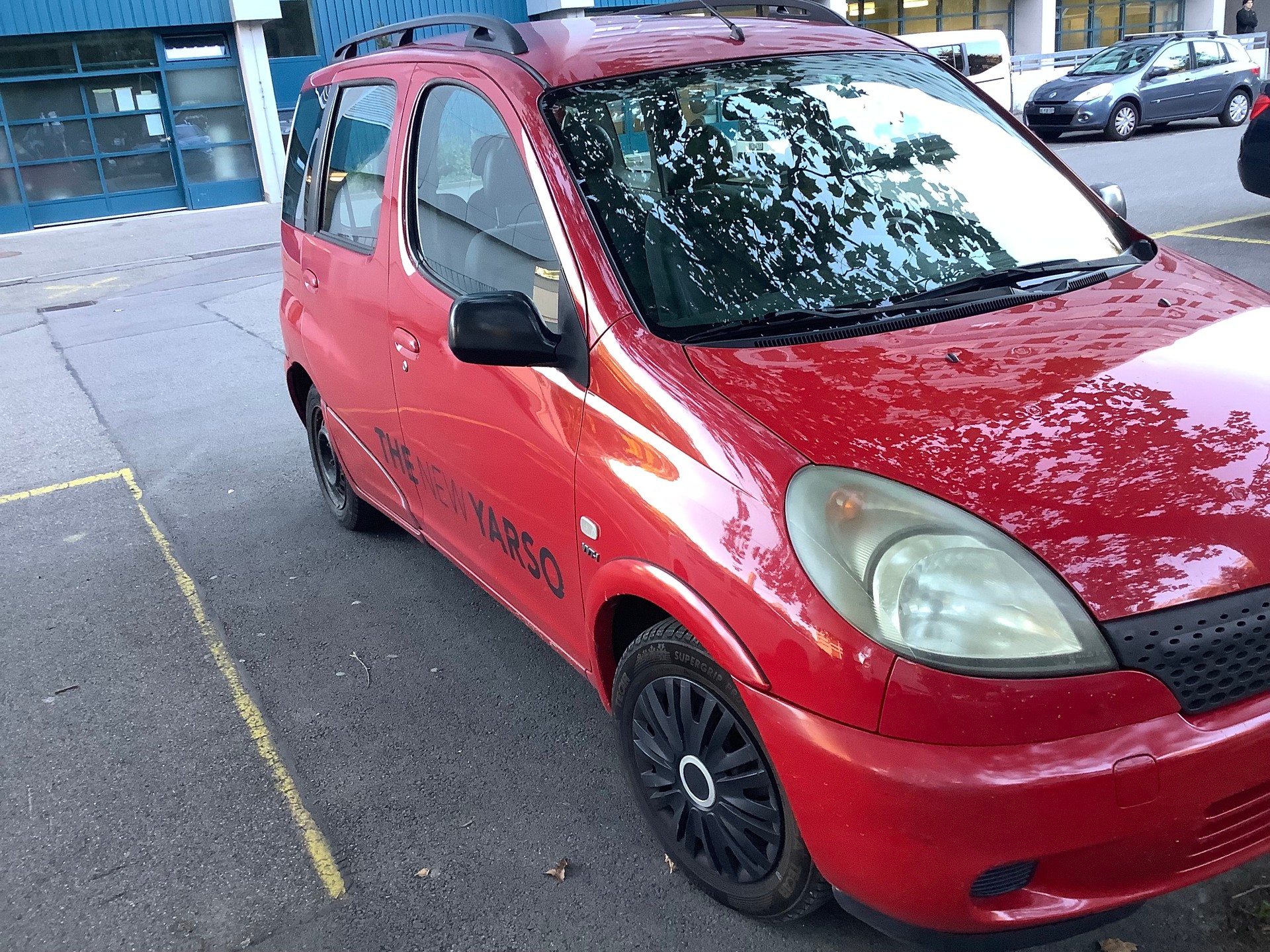 TOYOTA Yaris Verso 1.3 Linea Luna-image-1