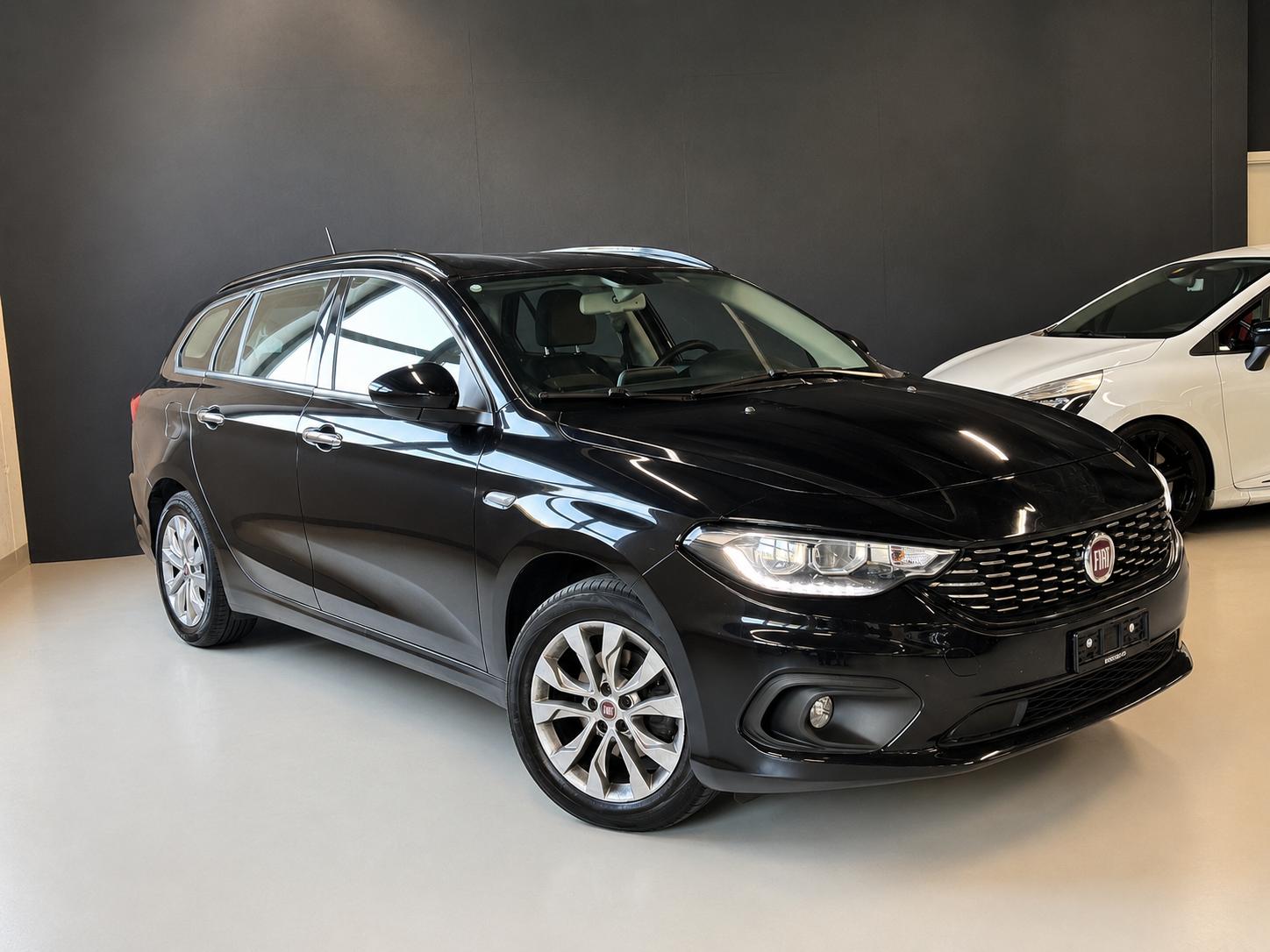 FIAT Tipo 1.6MJ Station Wagon Lounge DCT-image-4