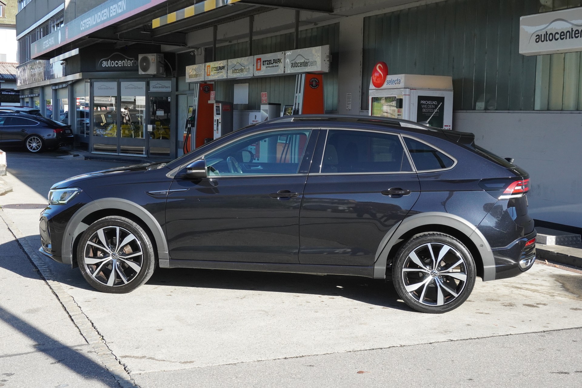 VW Taigo 1.0 TSI R-Line-image-6