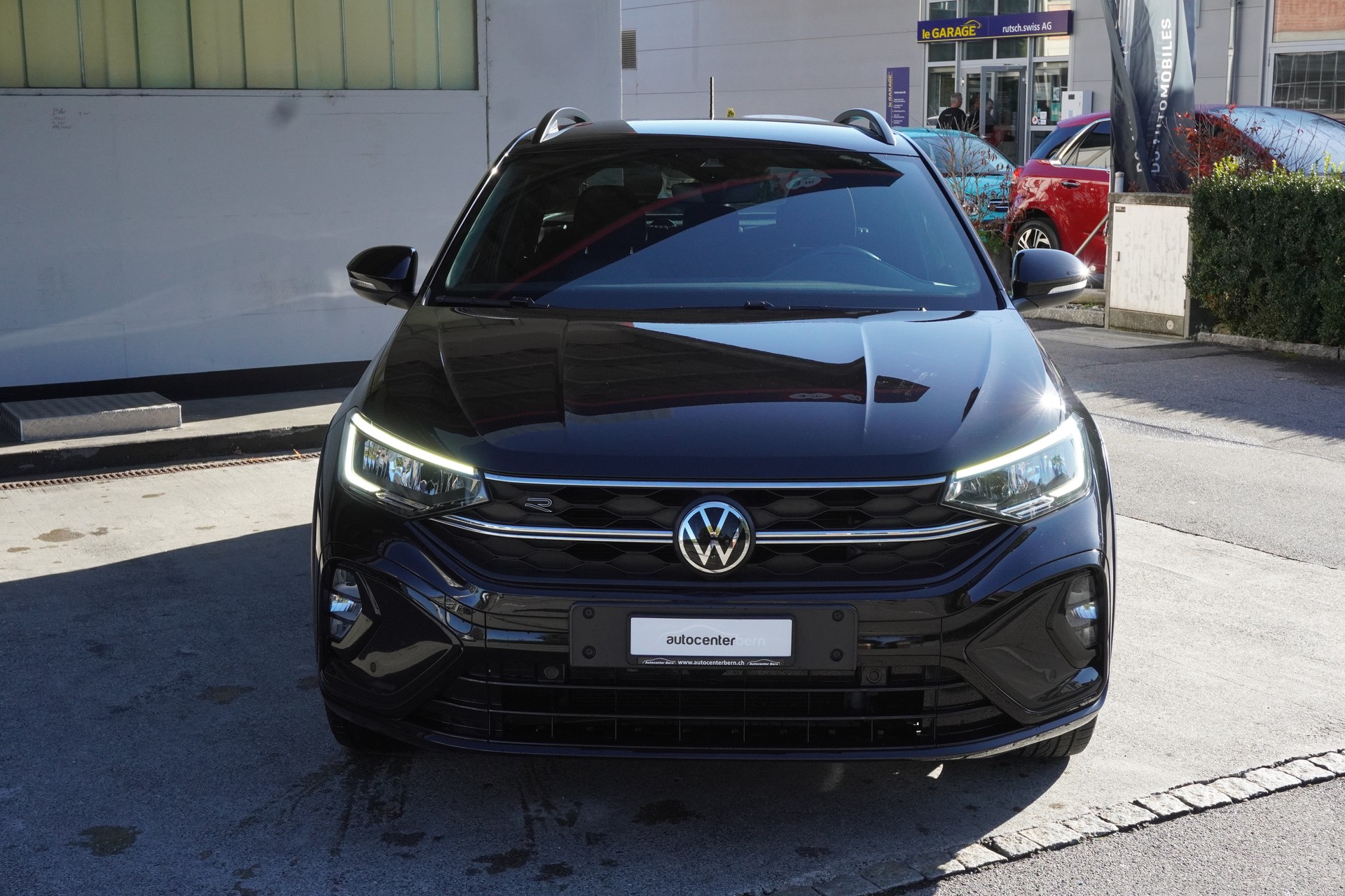 VW Taigo 1.0 TSI R-Line-image-2