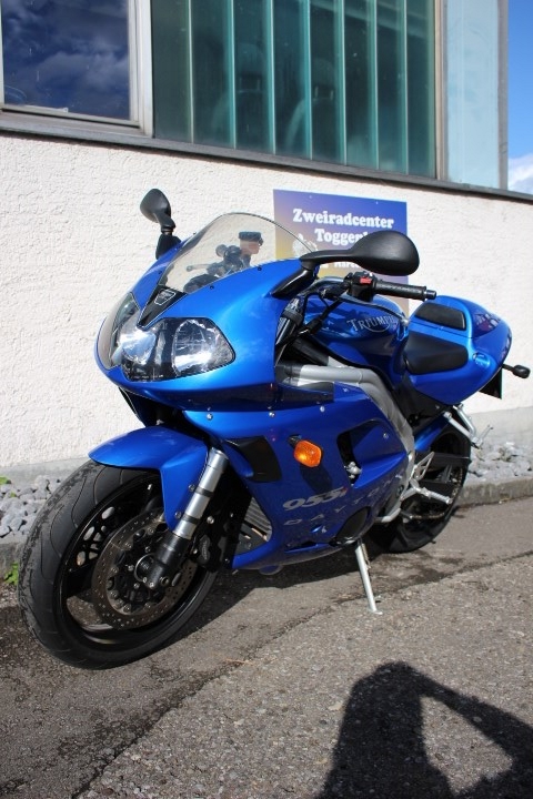 TRIUMPH Daytona 955i-image-2