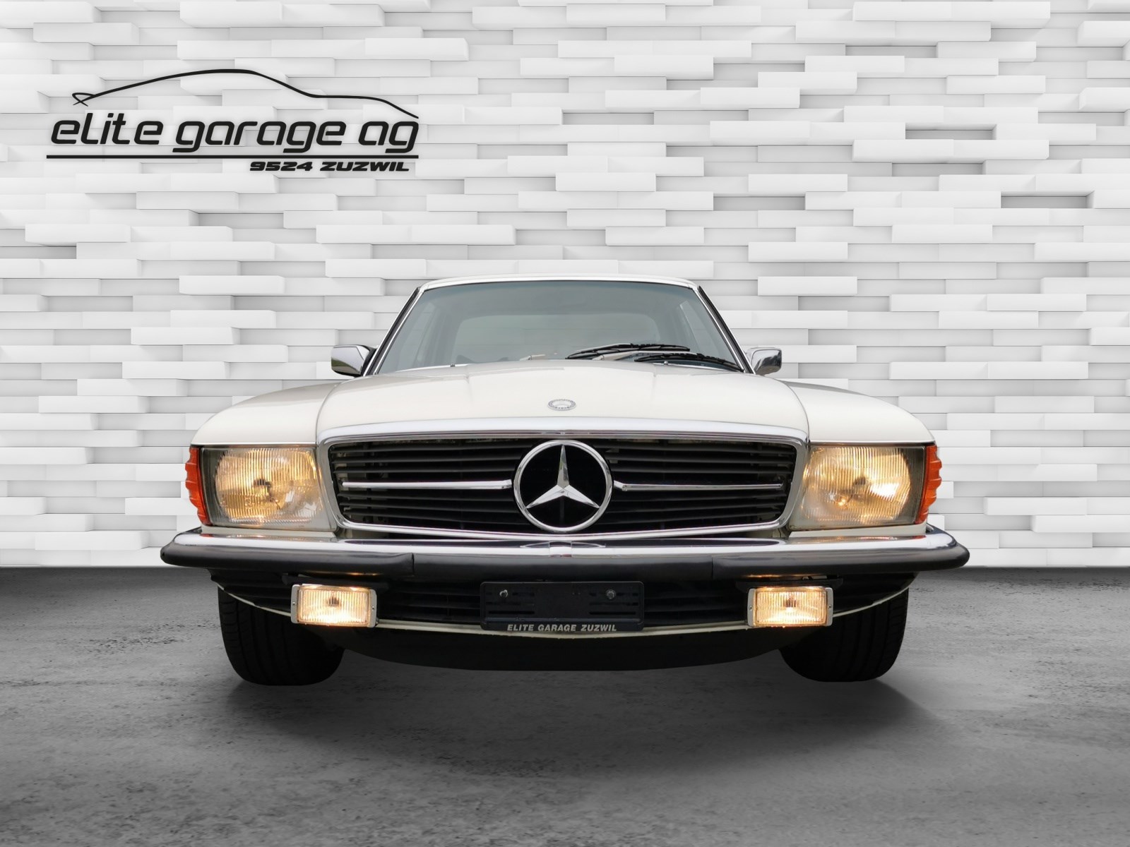 MERCEDES-BENZ SLC 450-image-1