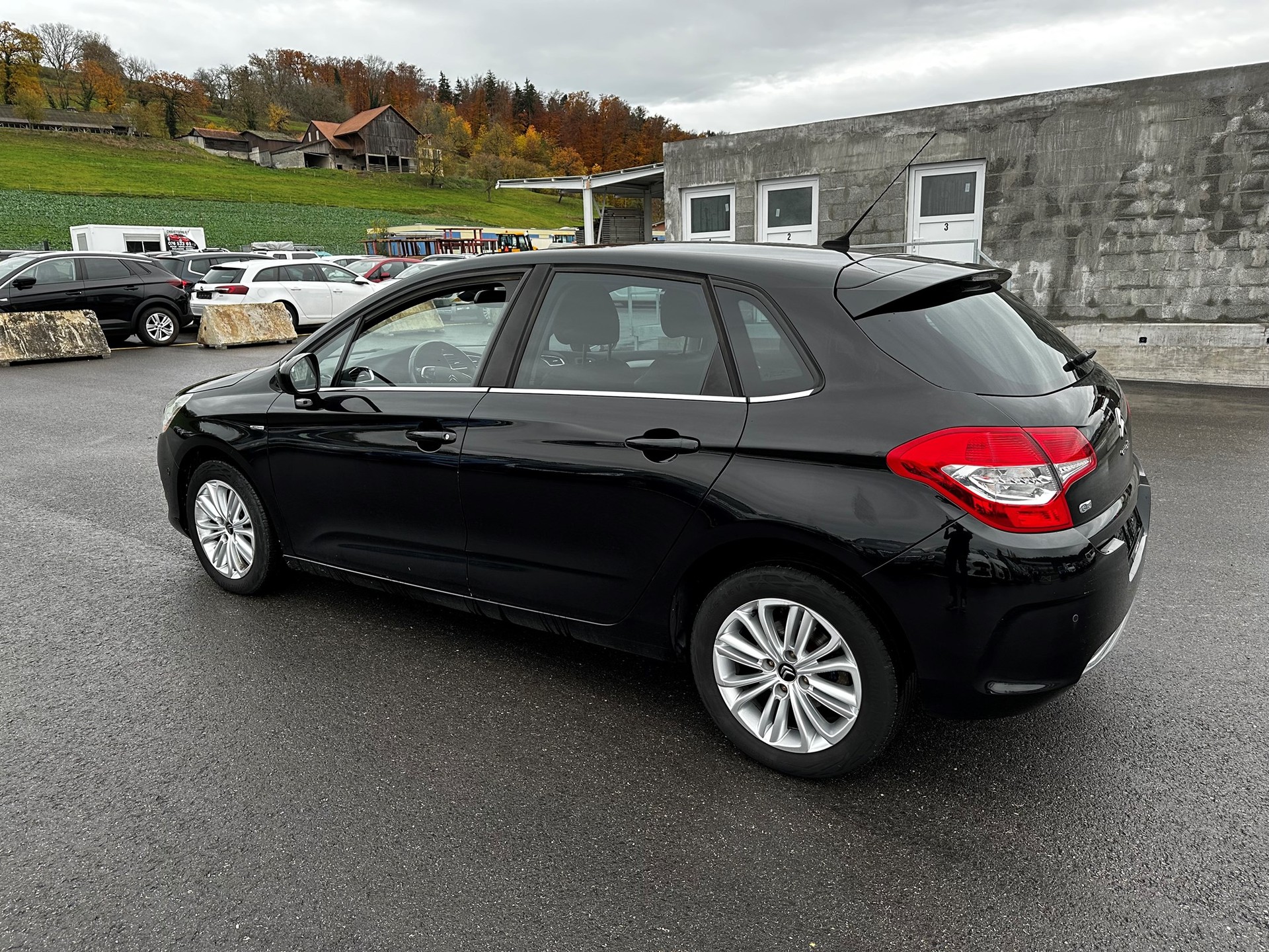 CITROEN C4 1.6 e-HDi Séduction-image-15