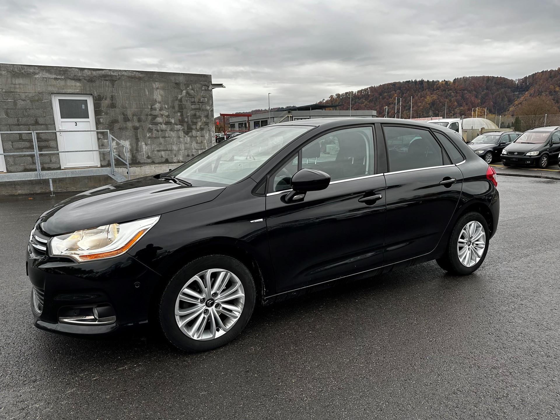 CITROEN C4 1.6 e-HDi Séduction-image-8