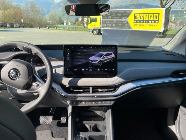 SKODA Enyaq iV 80x-image-9