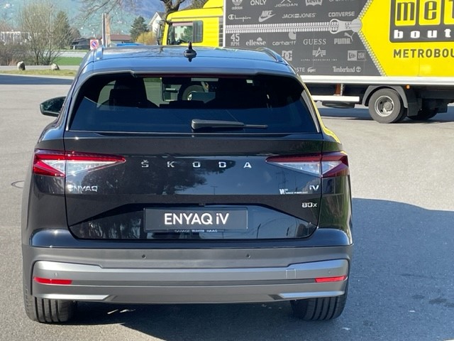 SKODA Enyaq iV 80x-image-3