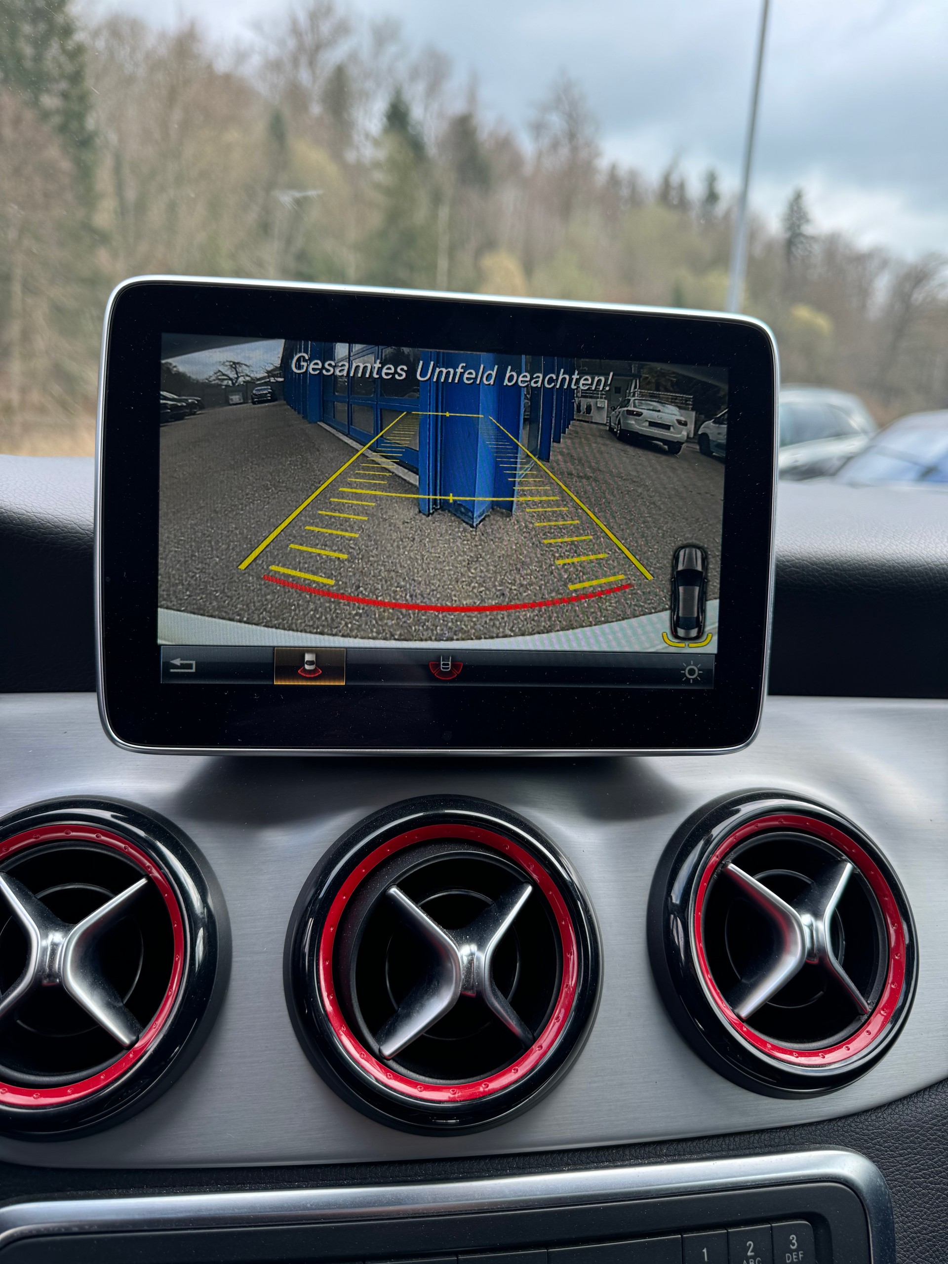 MERCEDES-BENZ CLA 45 AMG 4Matic Speedshift-image-12