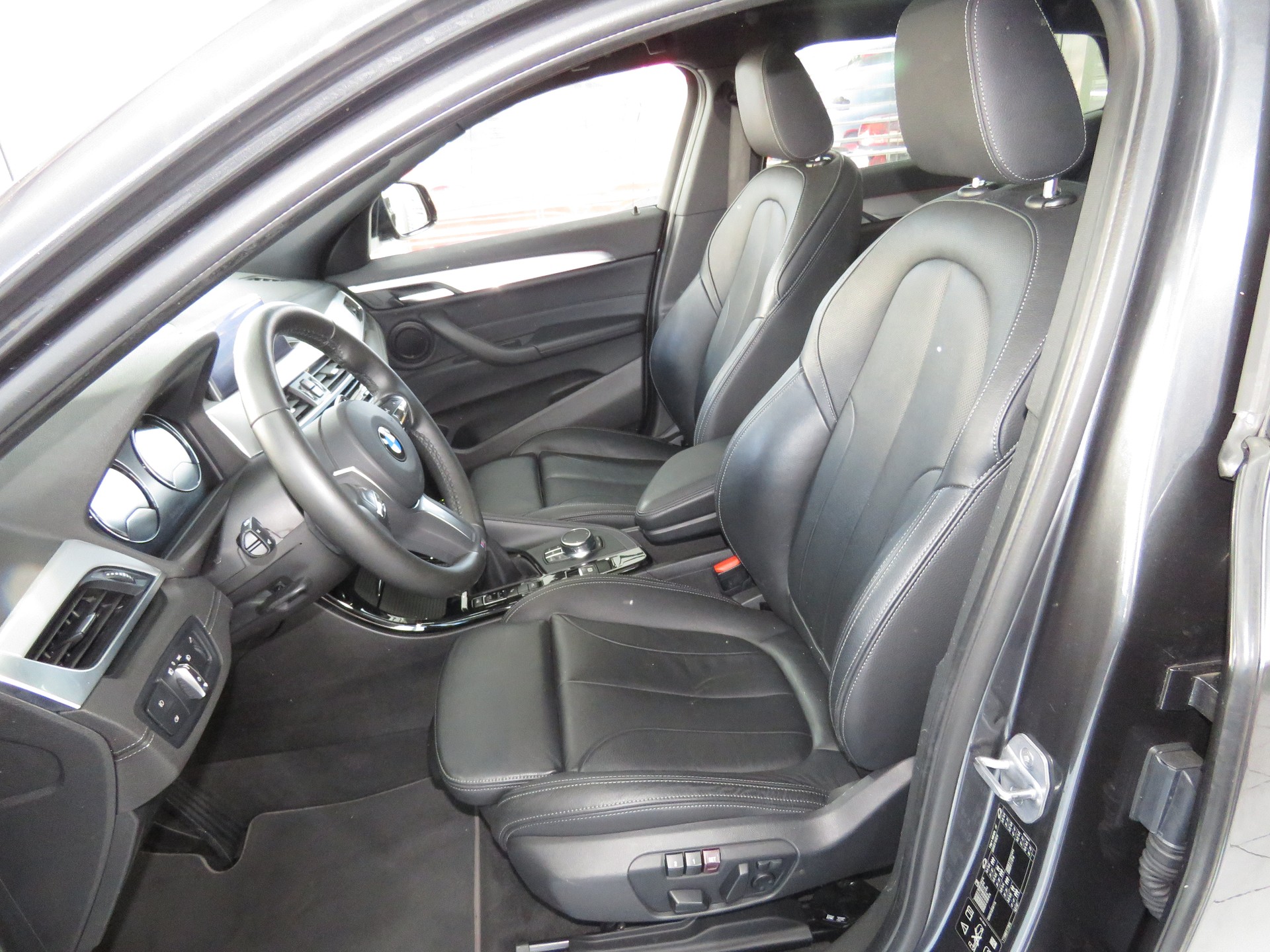 BMW X2 xDrive 25d M Sport Steptronic (AHK 2.0 t, Automat)-image-7