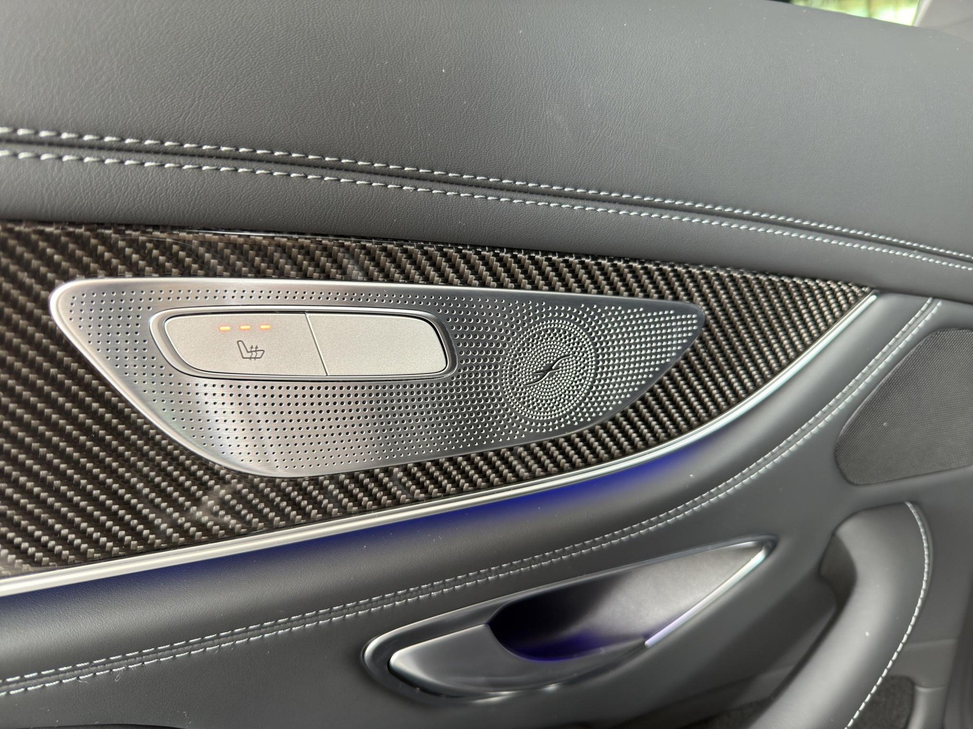 MERCEDES-BENZ AMG GT 63 S 4matic+-image-12