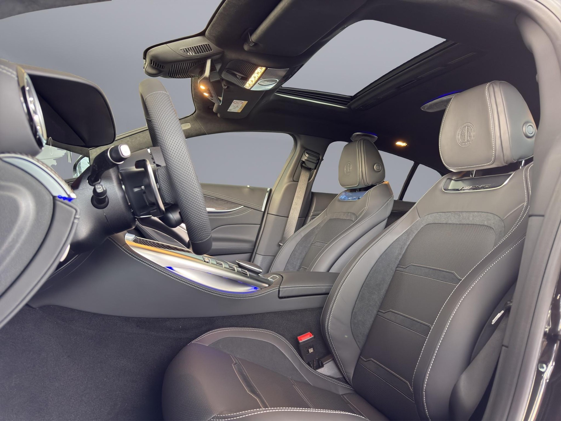 MERCEDES-BENZ AMG GT 63 S 4matic+-image-7