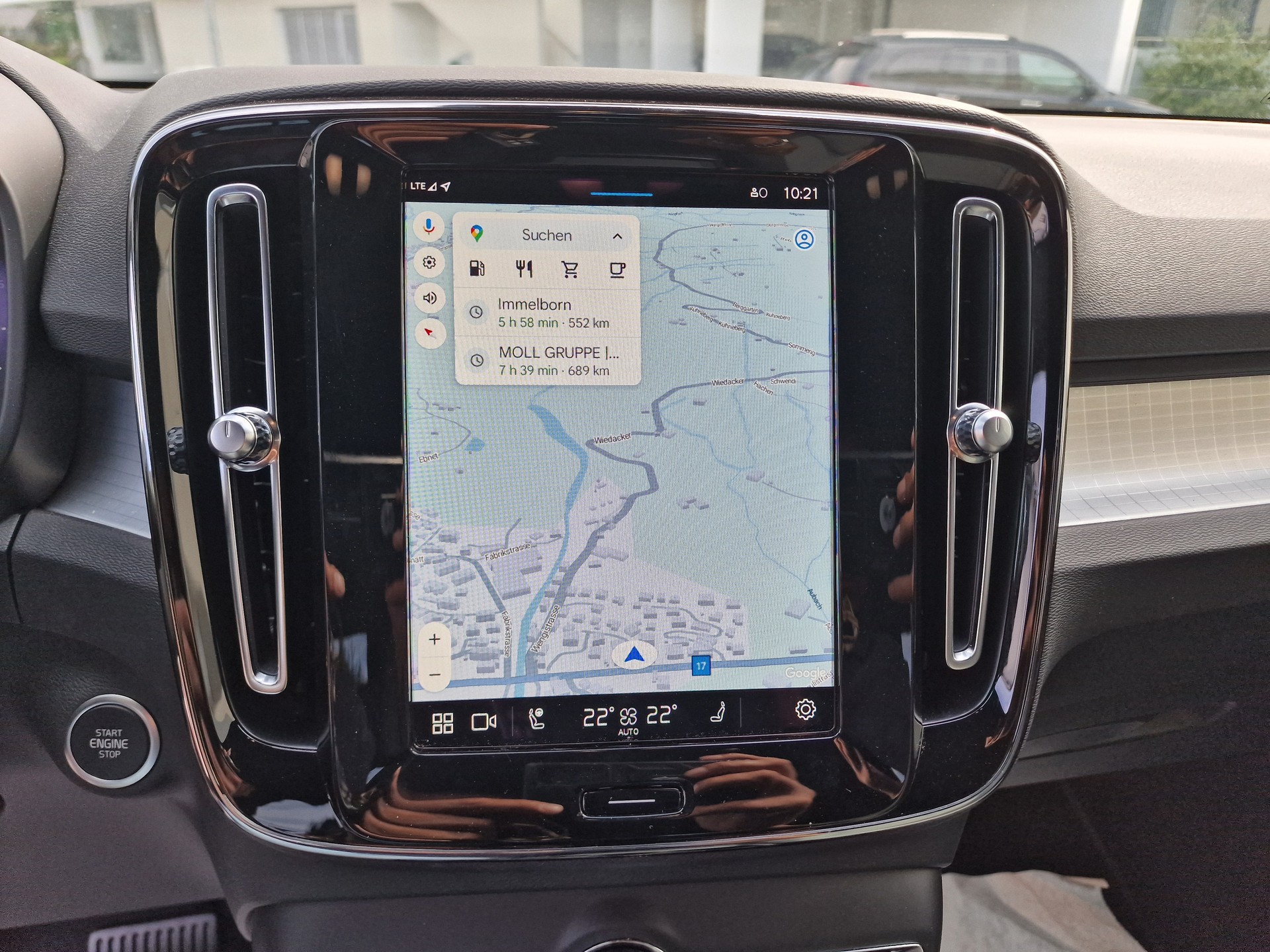 VOLVO XC40 B4 Benzin Mild Hybrid Plus Dark DCT-image-18