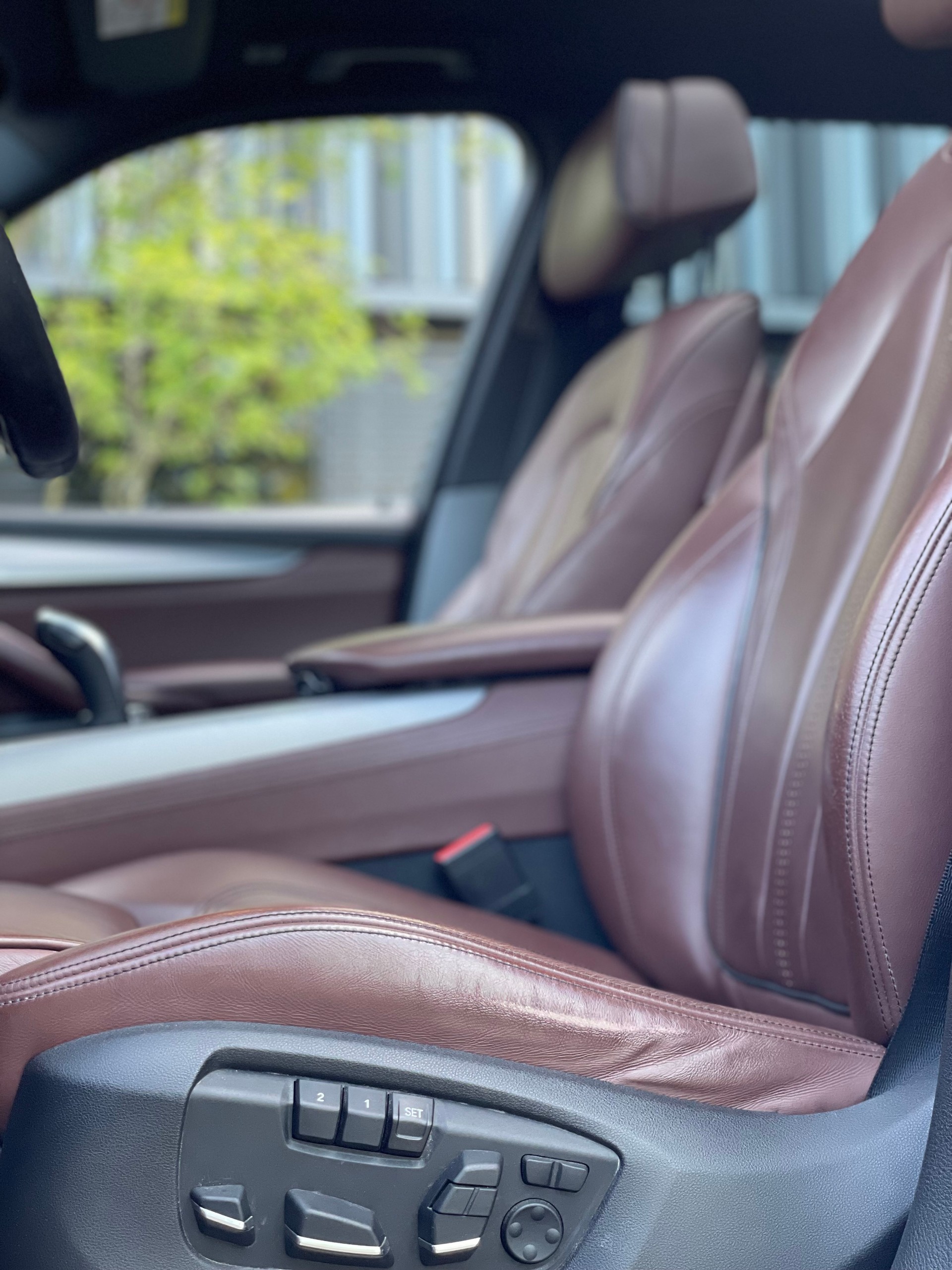 BMW X5 xDrive M50d Steptronic-image-13