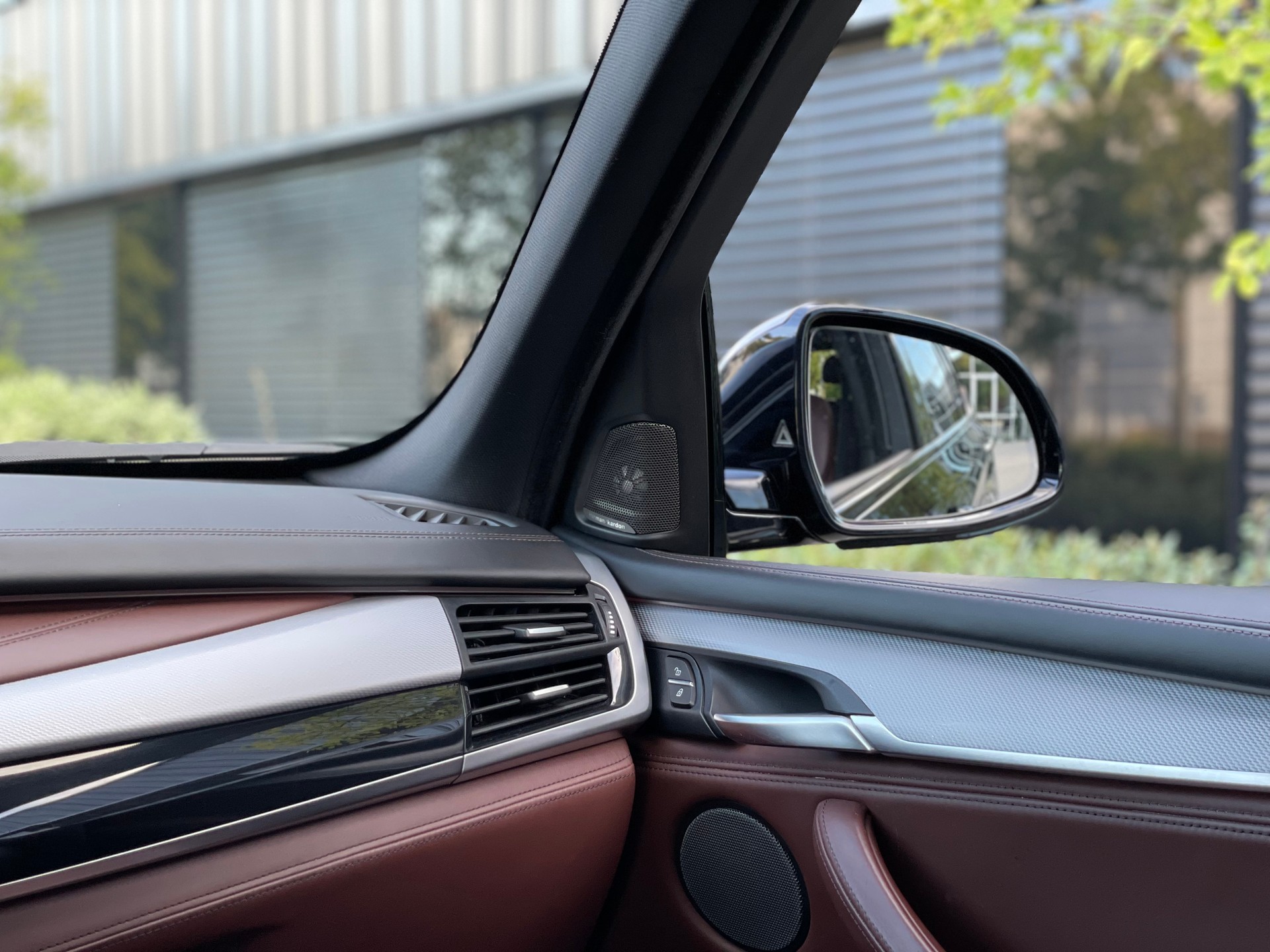 BMW X5 xDrive M50d Steptronic-image-10