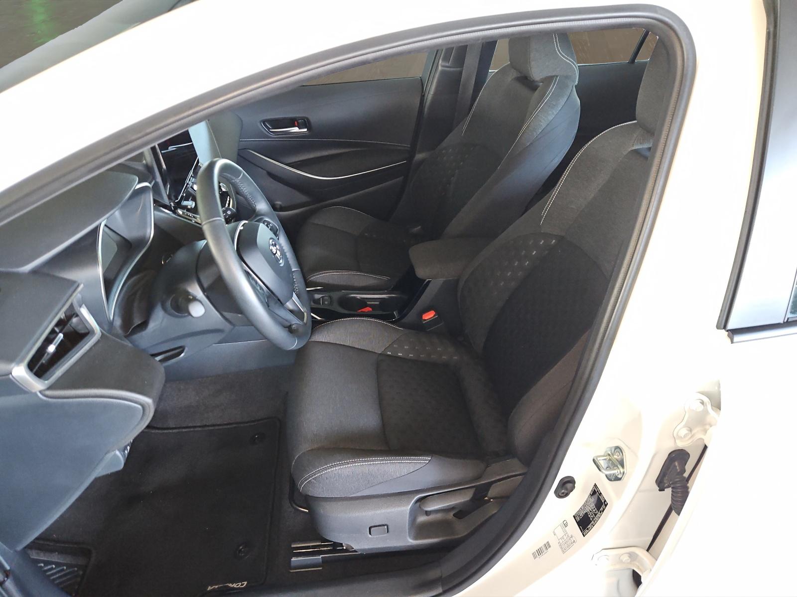 TOYOTA Corolla Touring Sports 1.8 HSD Comfort-image-8