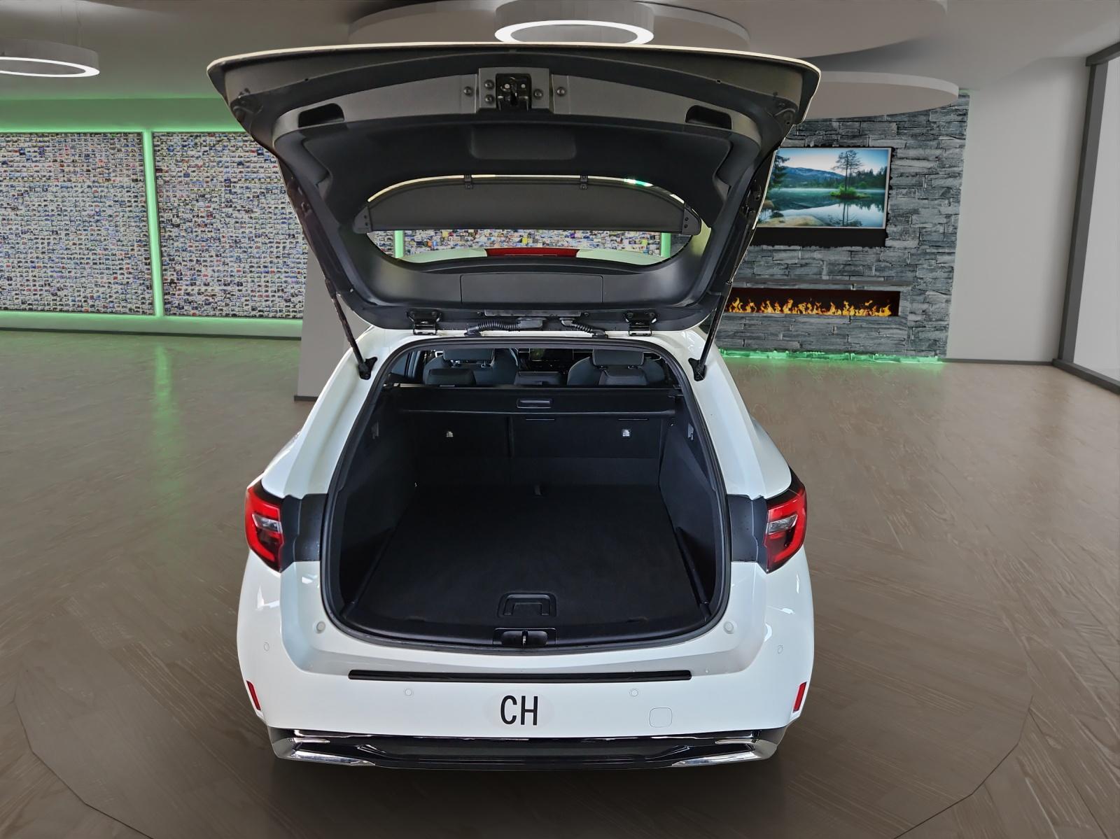 TOYOTA Corolla Touring Sports 1.8 HSD Comfort-image-19