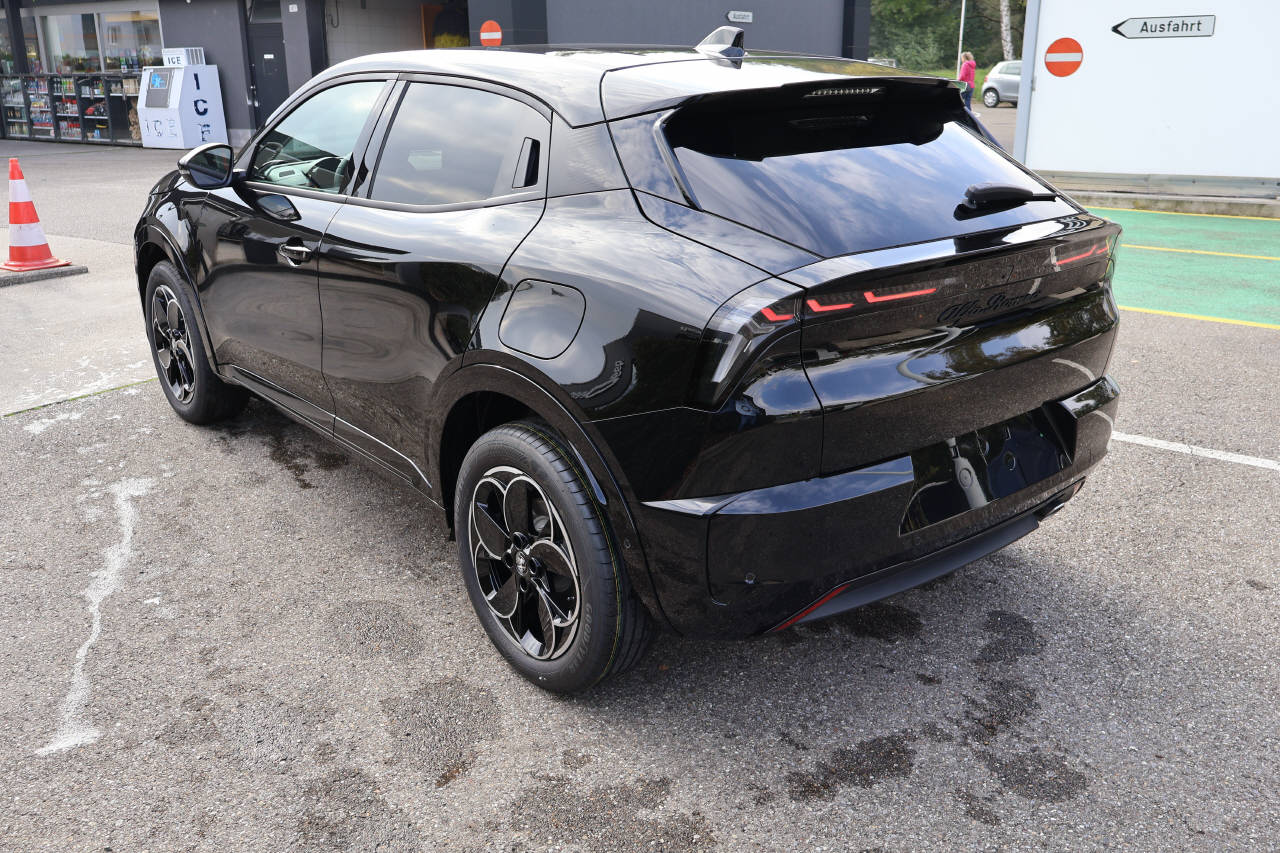 ALFA ROMEO Junior 1.2 Ibrida Q4-image-5