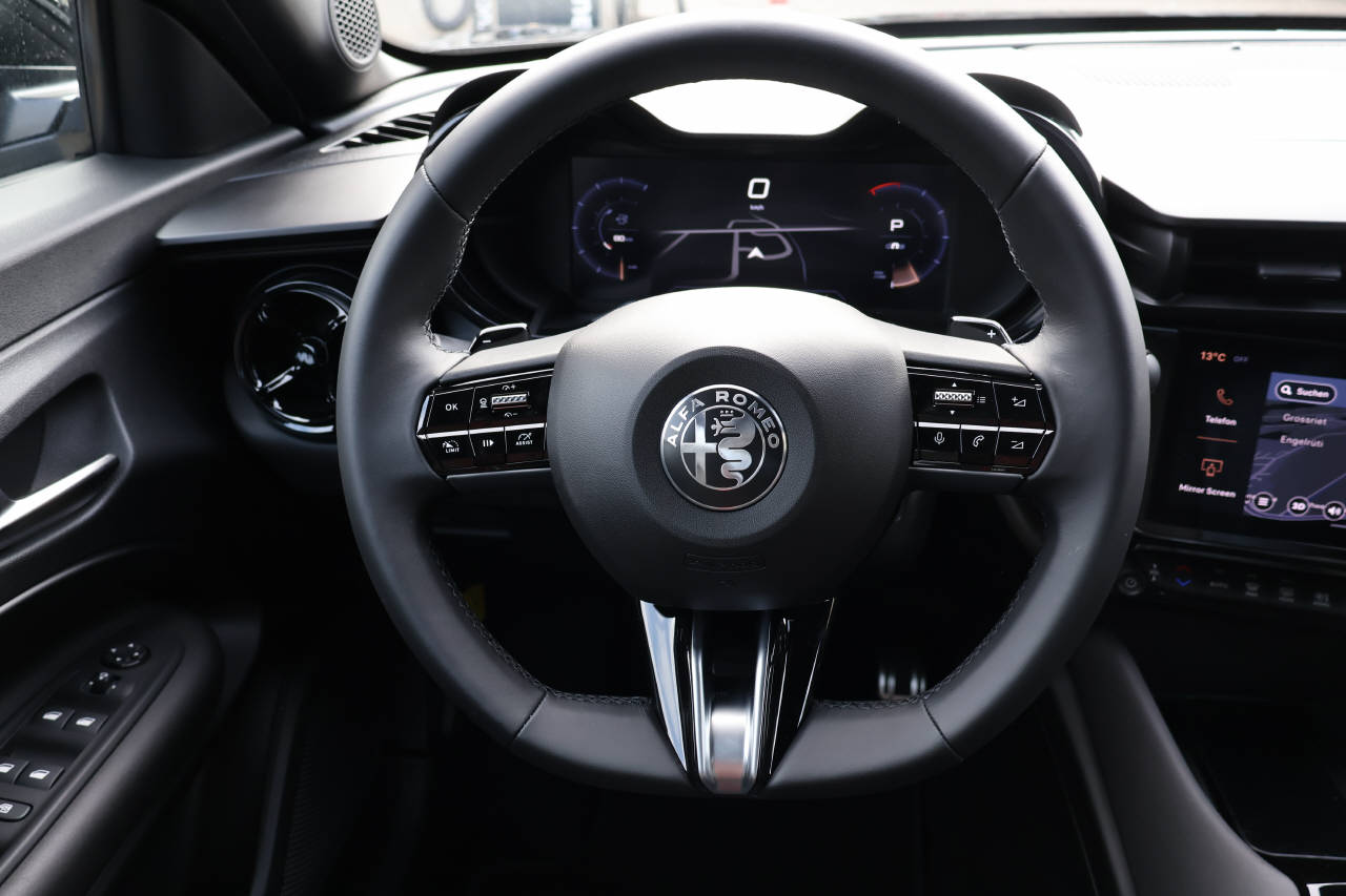 ALFA ROMEO Junior 1.2 Ibrida Q4-image-13
