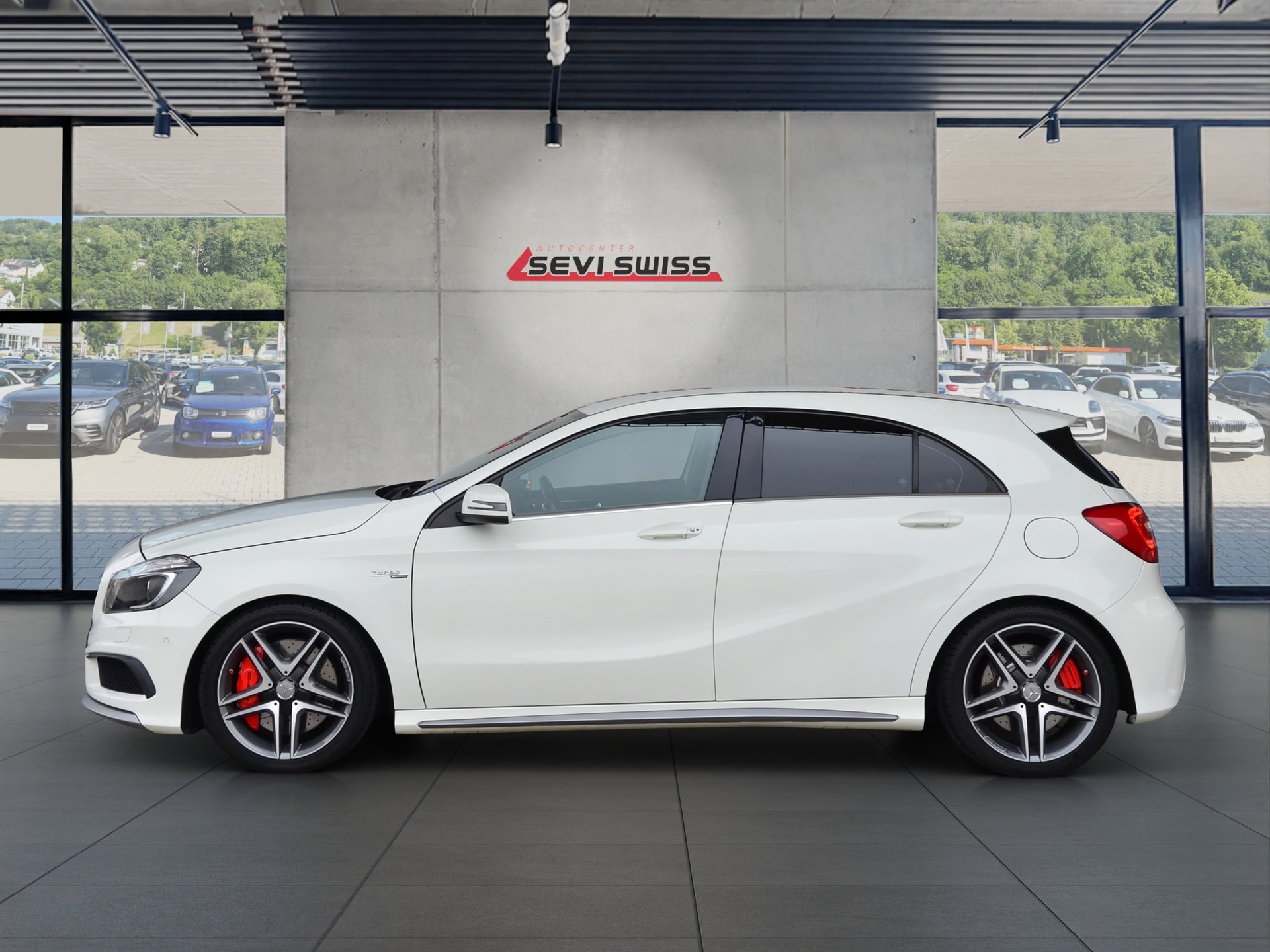 MERCEDES-BENZ A 45 AMG 4Matic Speedshift 7G-DCT*Ab MFK,1 Jahr oder 20'000km Garantie*-image-4