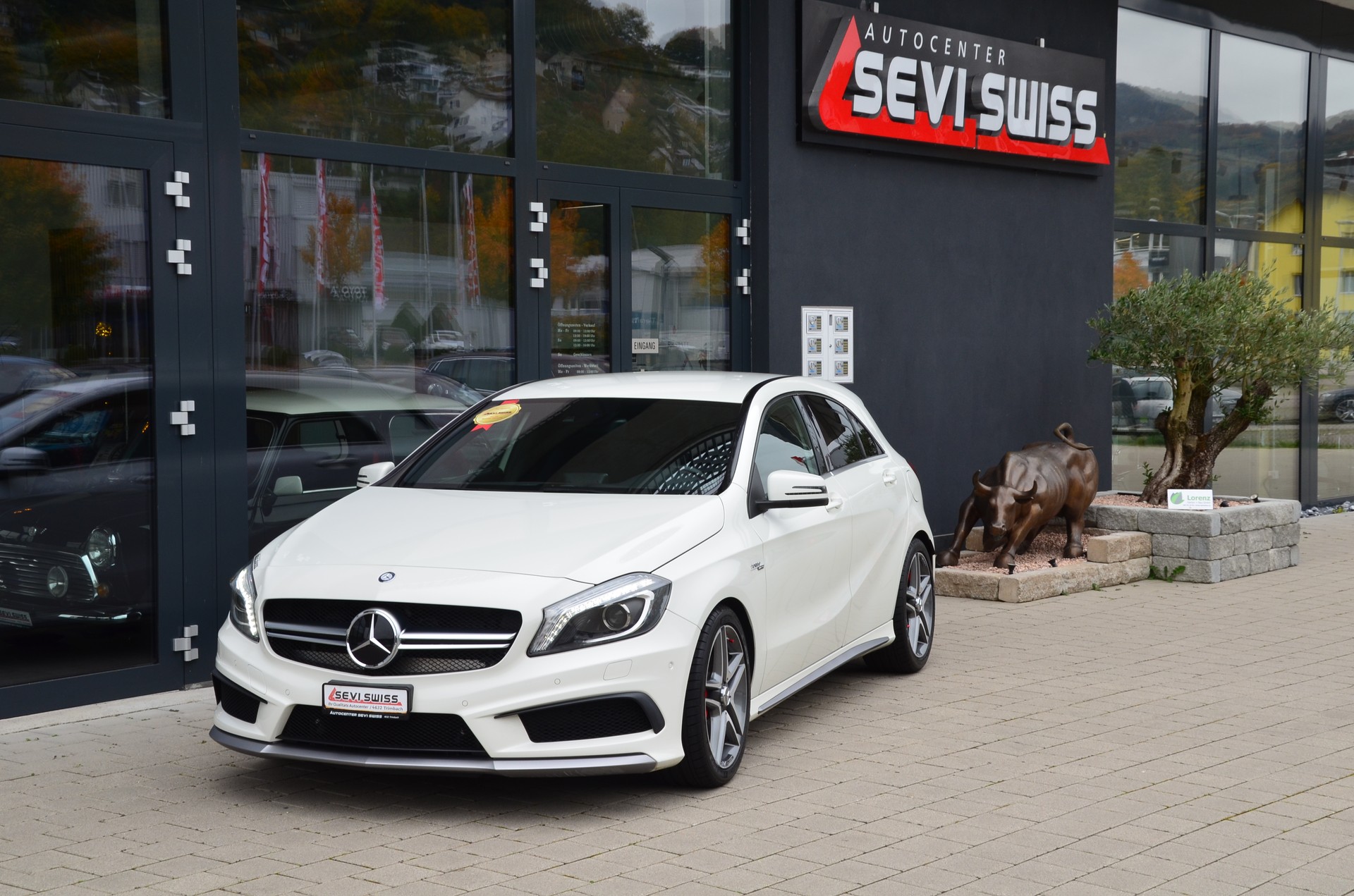 MERCEDES-BENZ A 45 AMG 4Matic Speedshift 7G-DCT*Ab MFK,1 Jahr oder 20'000km Garantie*-image-10