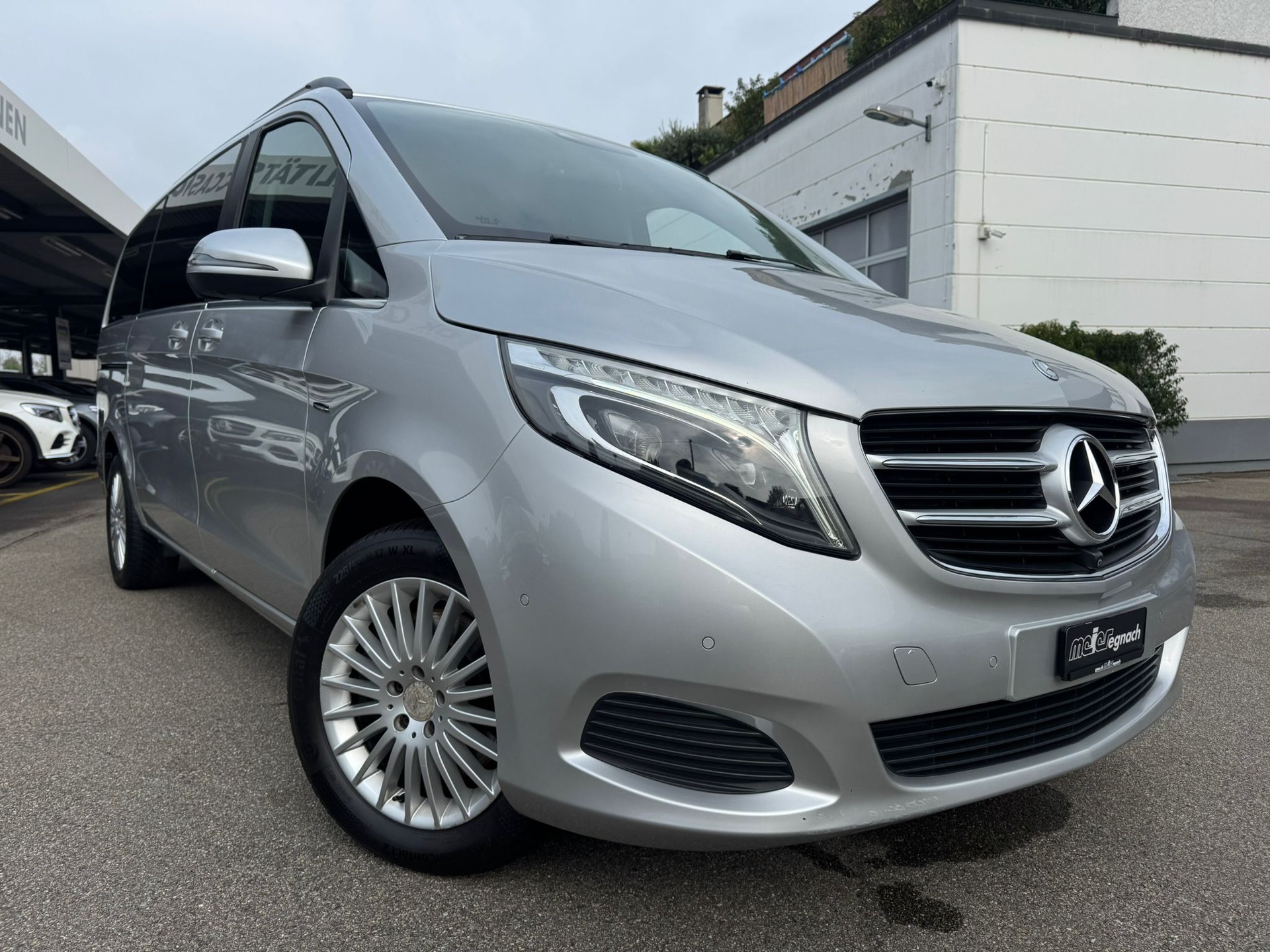 MERCEDES-BENZ V 250 d Avantgarde lang 4Matic 7G-Tronic-image-1