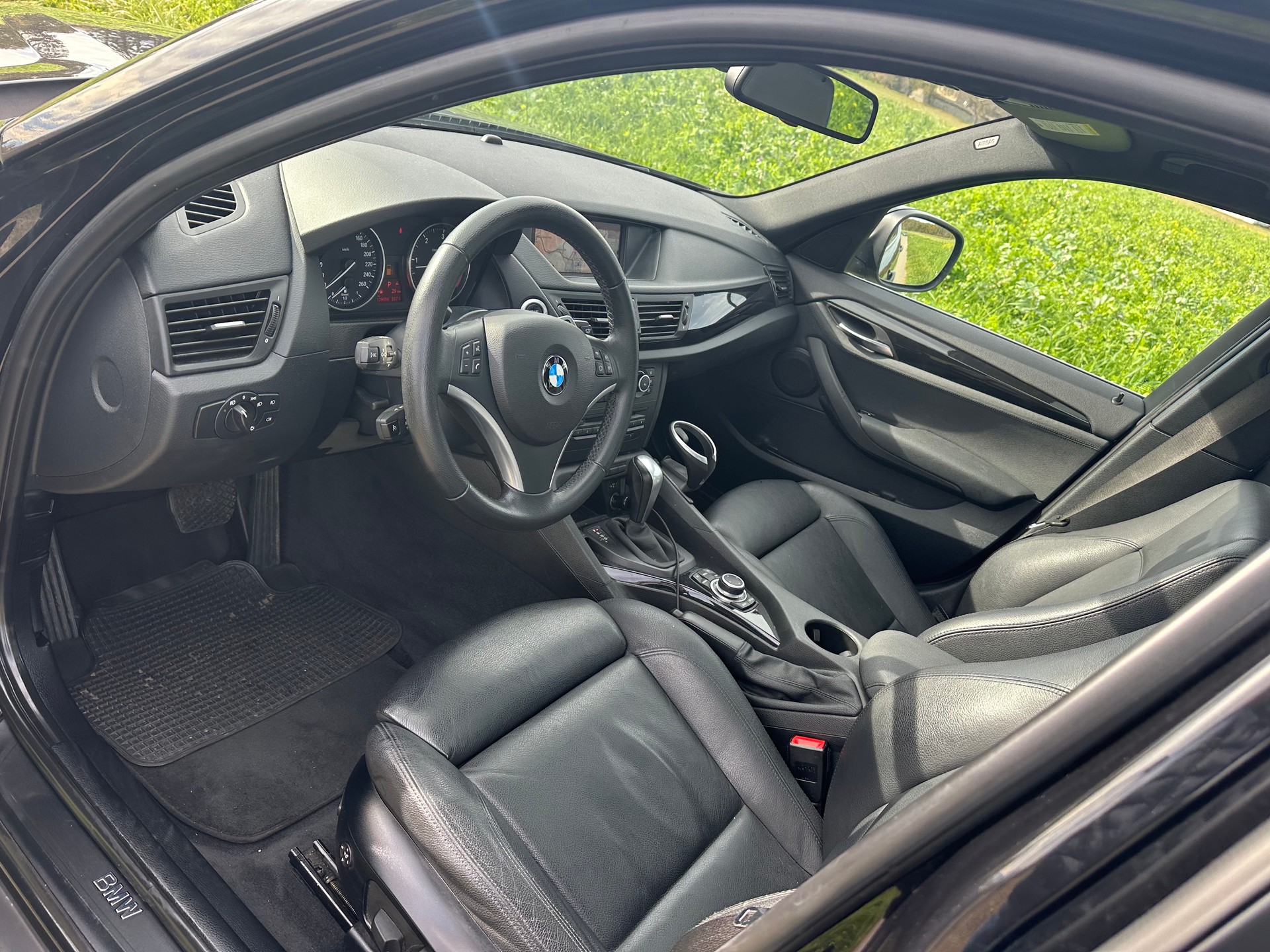 BMW X1 xDrive 23d Steptronic-image-11