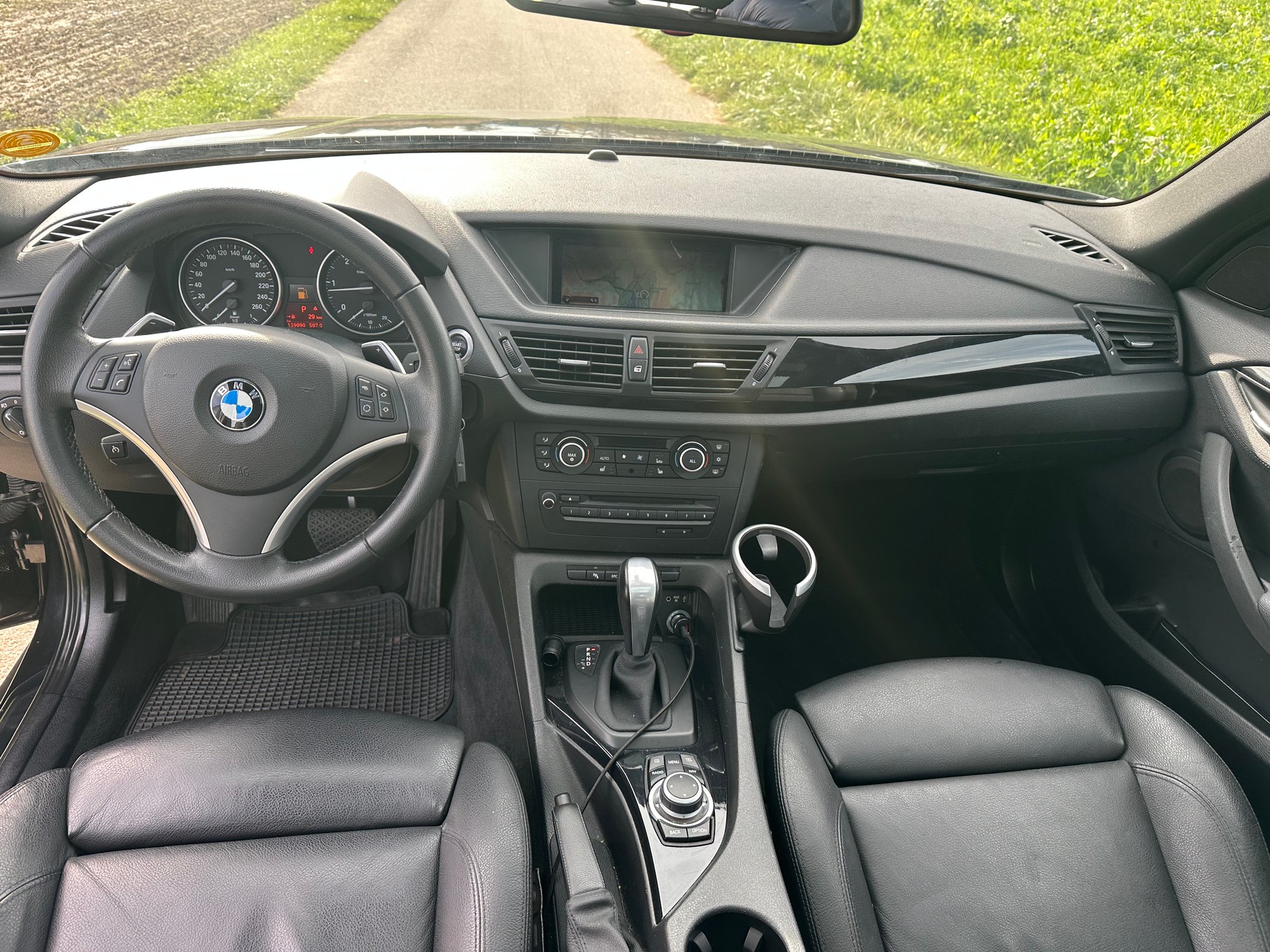 BMW X1 xDrive 23d Steptronic-image-13