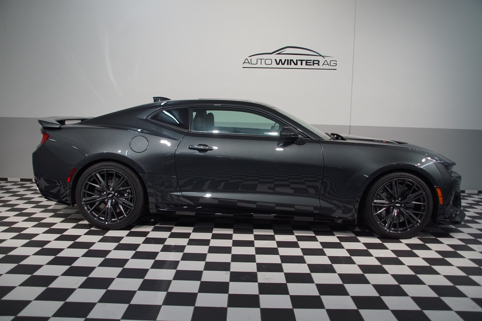 CHEVROLET Camaro ZL1-image-5
