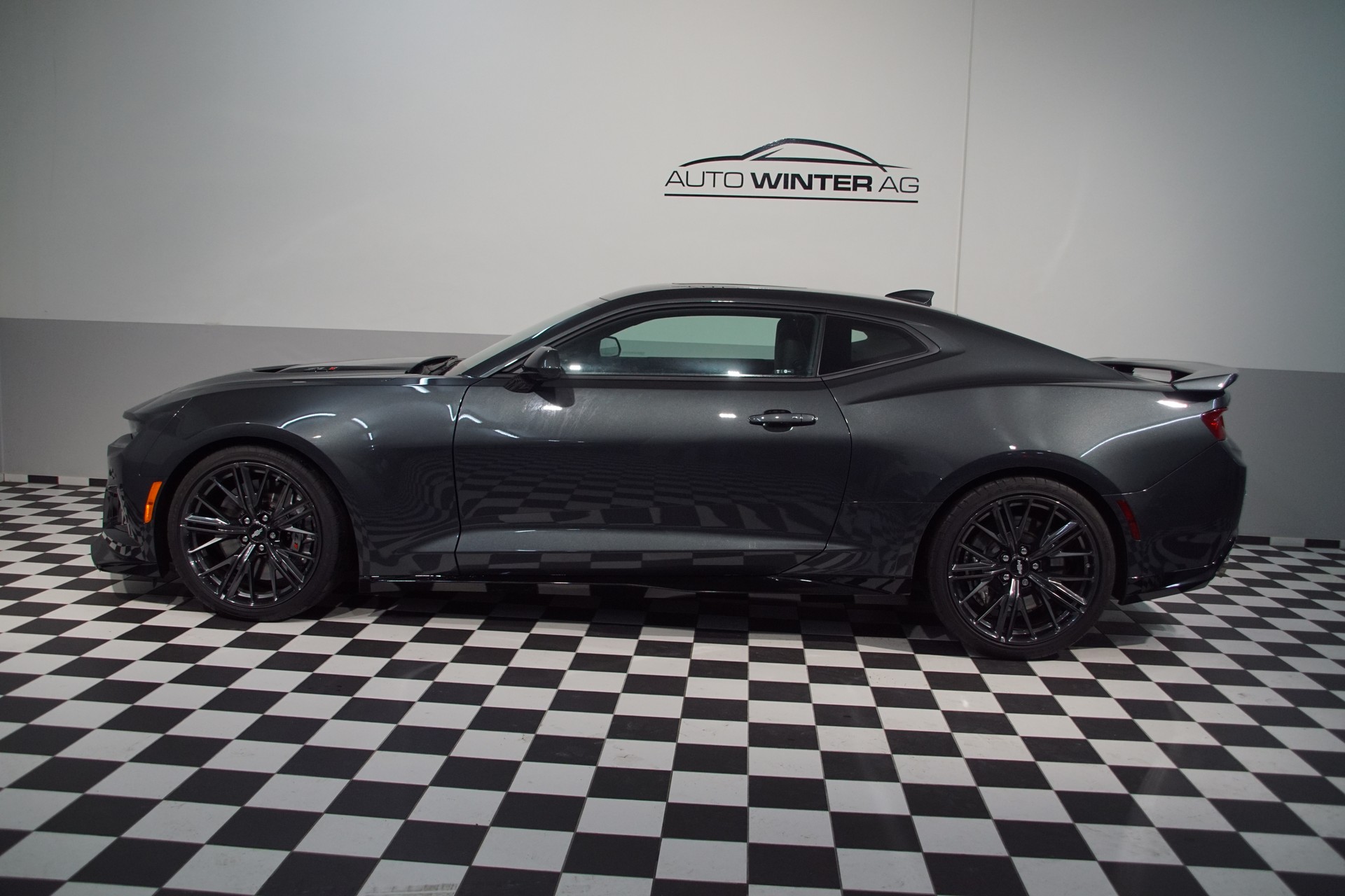 CHEVROLET Camaro ZL1-image-12