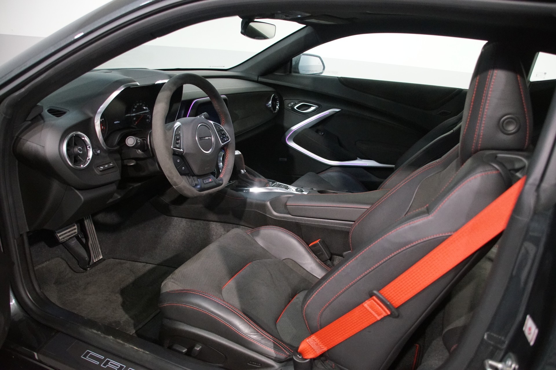 CHEVROLET Camaro ZL1-image-14