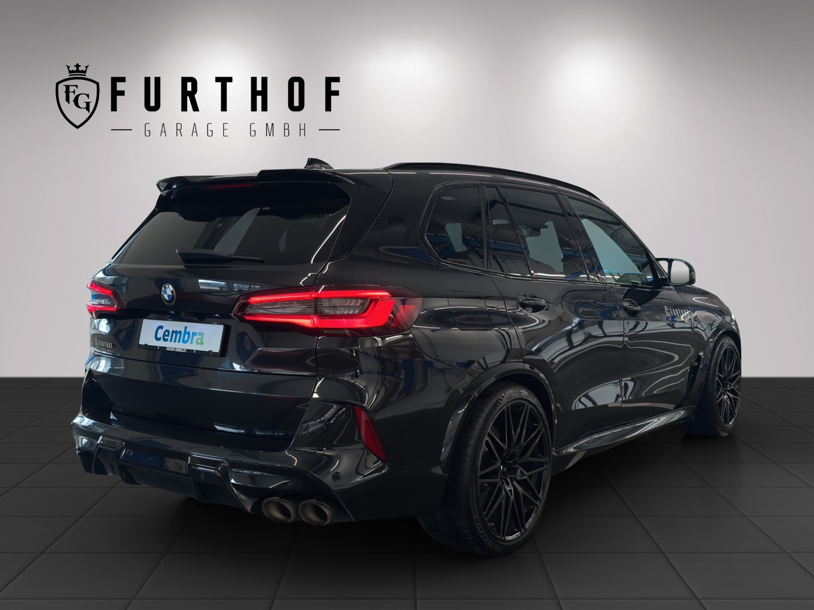 BMW X5M Competition Steptronic Competition mit AKRAPOVIC-image-6