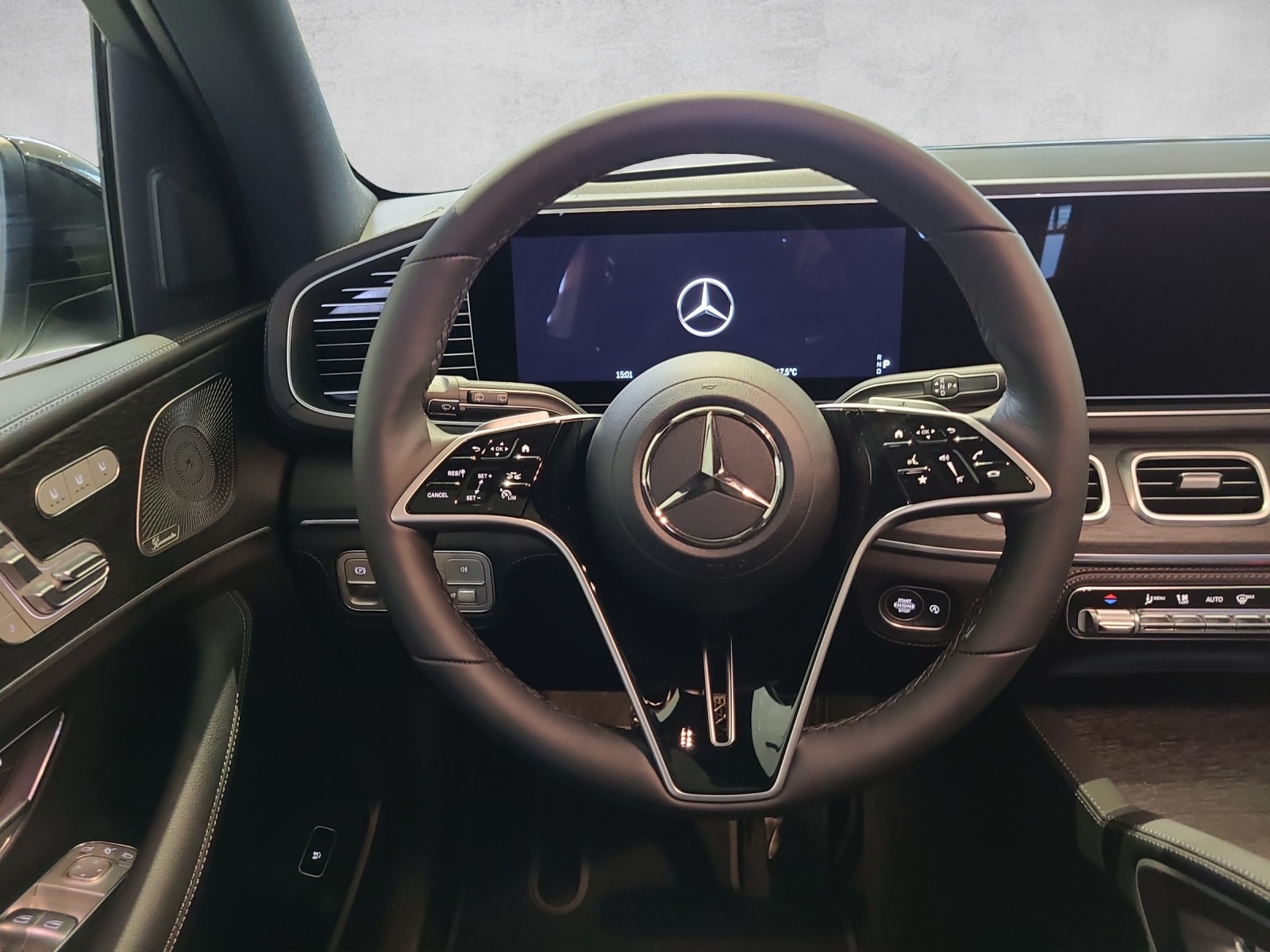 MERCEDES-BENZ GLE 450 4Matic 9G-Tronic-image-12