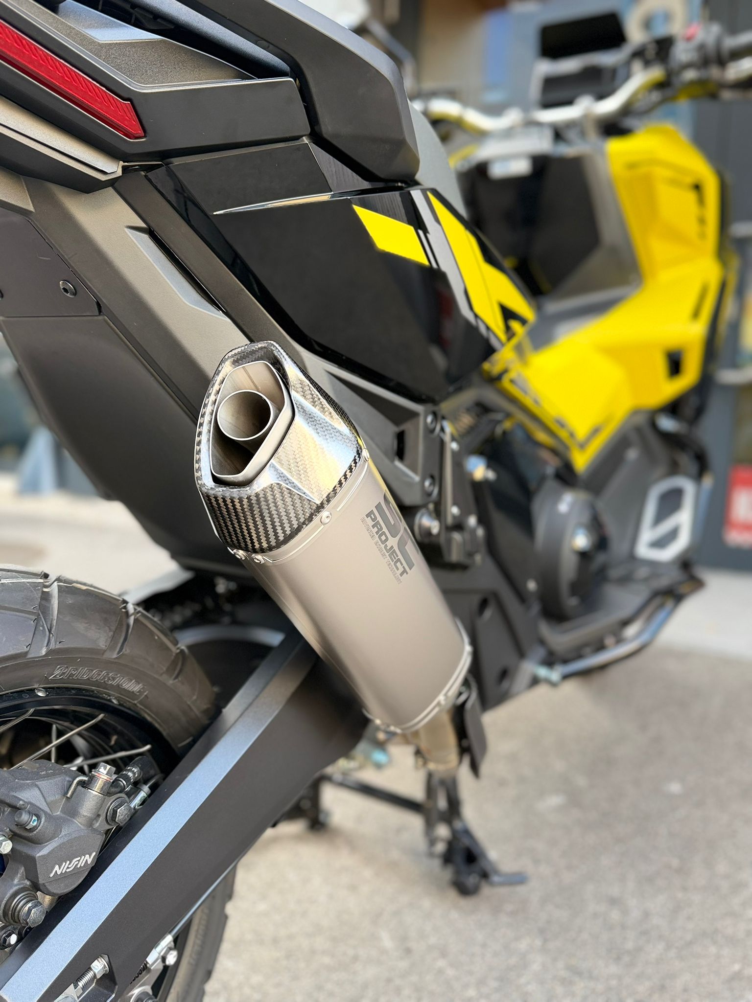 HONDA X-ADV 750-image-7