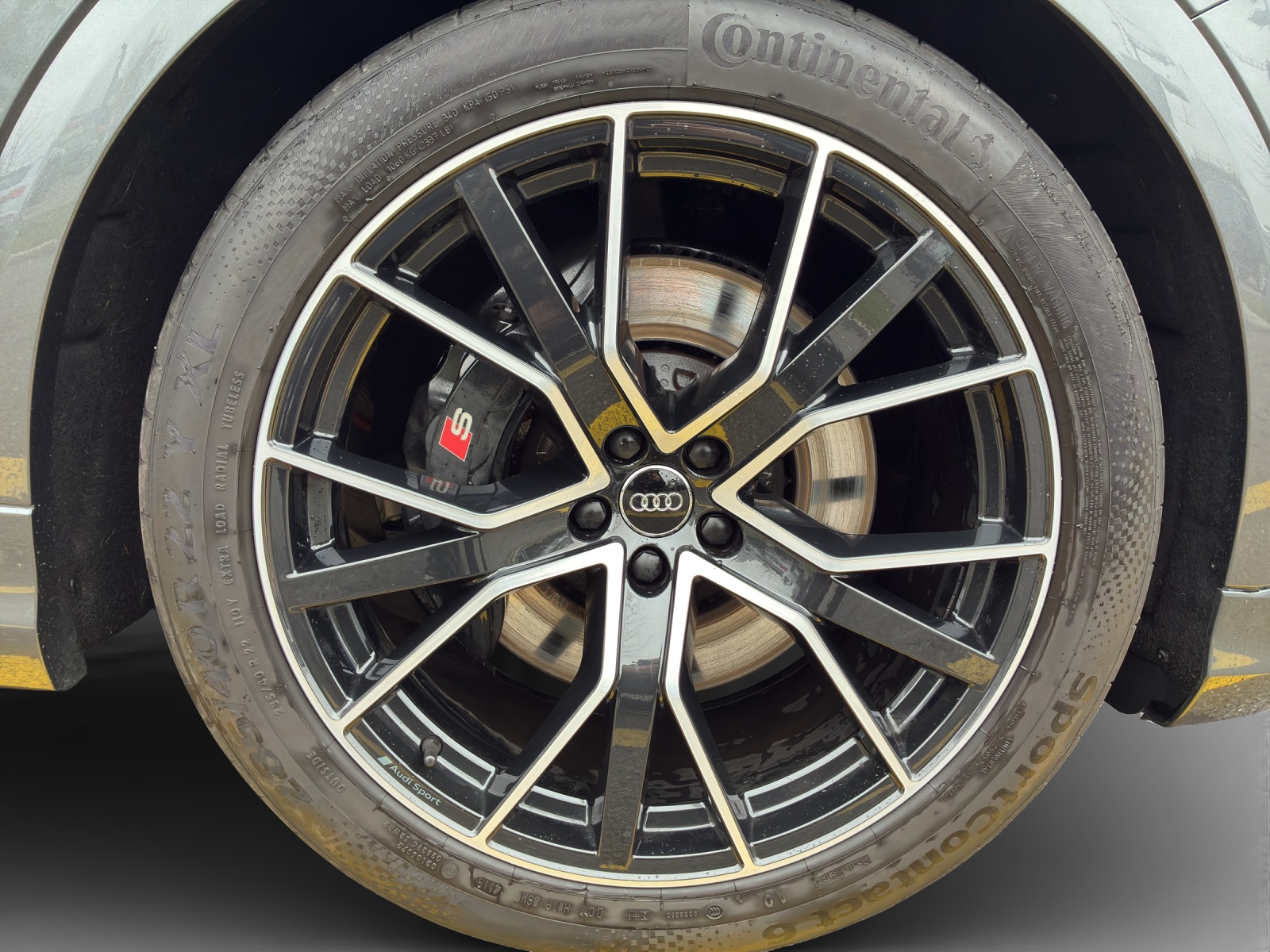 AUDI SQ8 50 TDI quattro tiptronic-image-13
