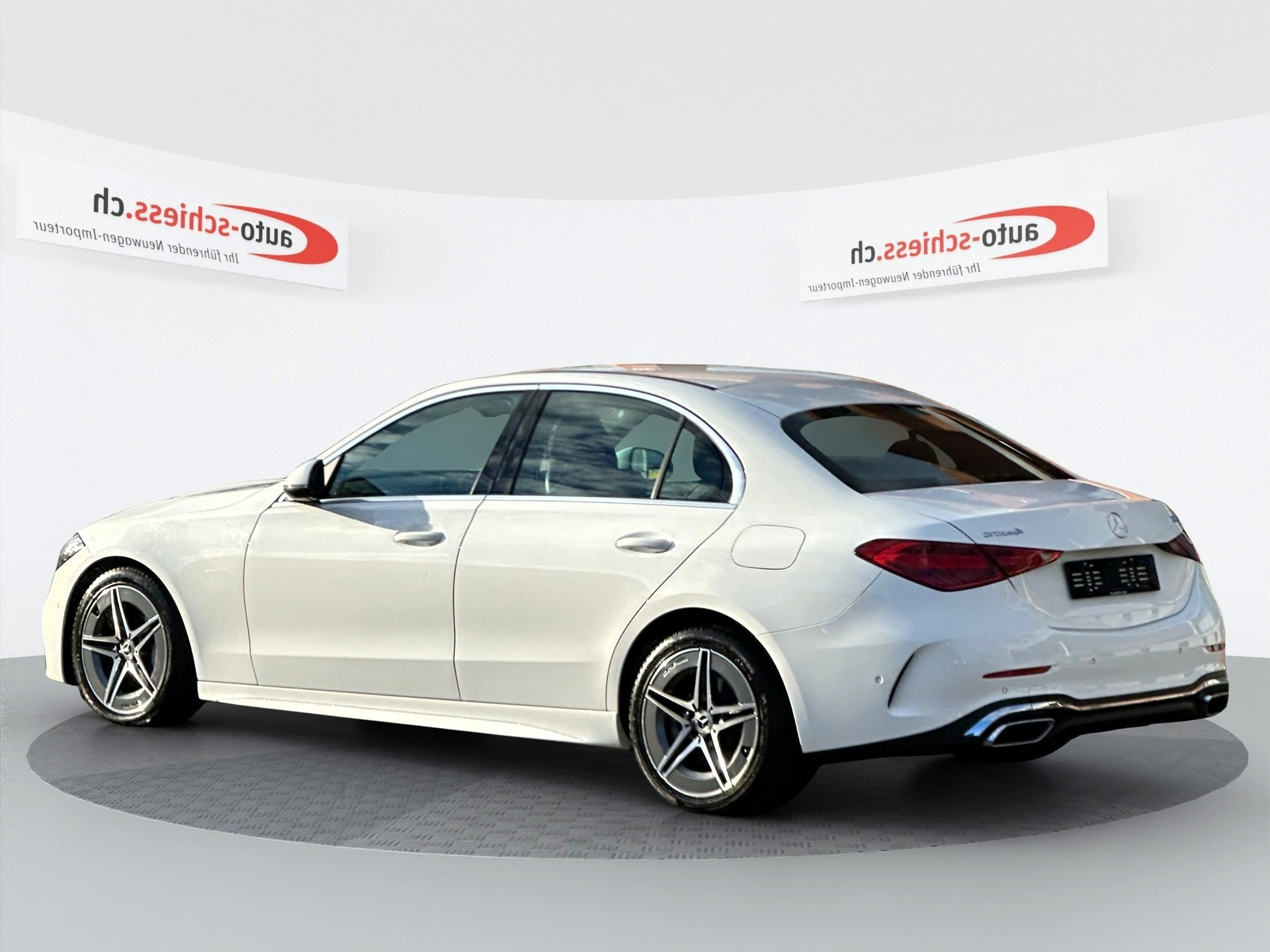 MERCEDES-BENZ C 200 4Matic AMG Line-image-3
