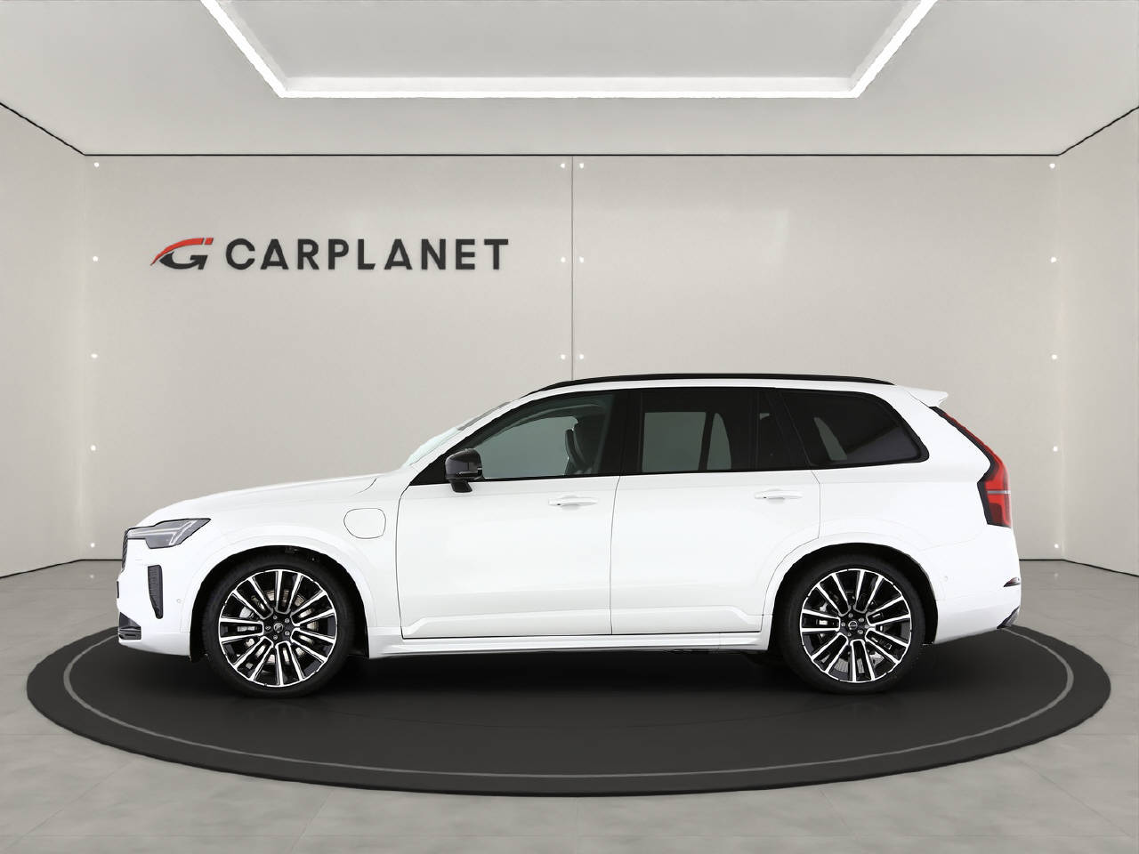 VOLVO XC90 2.0 T8 TE Ultra Dark eAWD XCLUSIVE-image-1