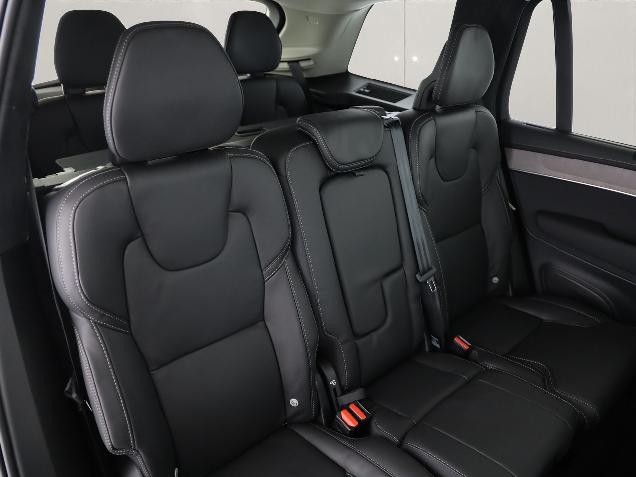 VOLVO XC90 2.0 T8 TE Ultra Dark eAWD XCLUSIVE-image-7