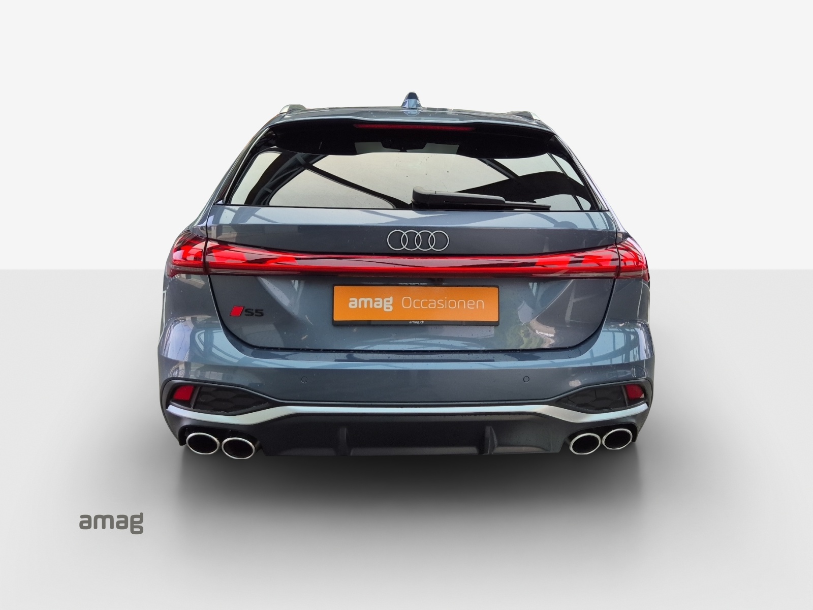 AUDI S5 Avant TFSI quattro S tronic-image-3
