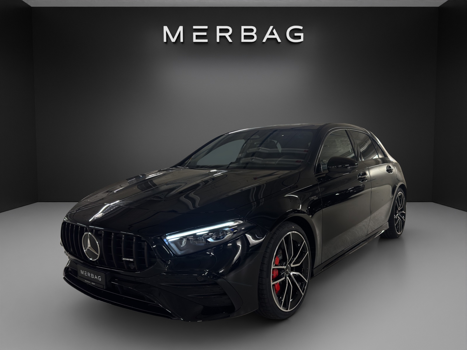 MERCEDES-BENZ A AMG 35 4Matic 8G-DCT-image-2
