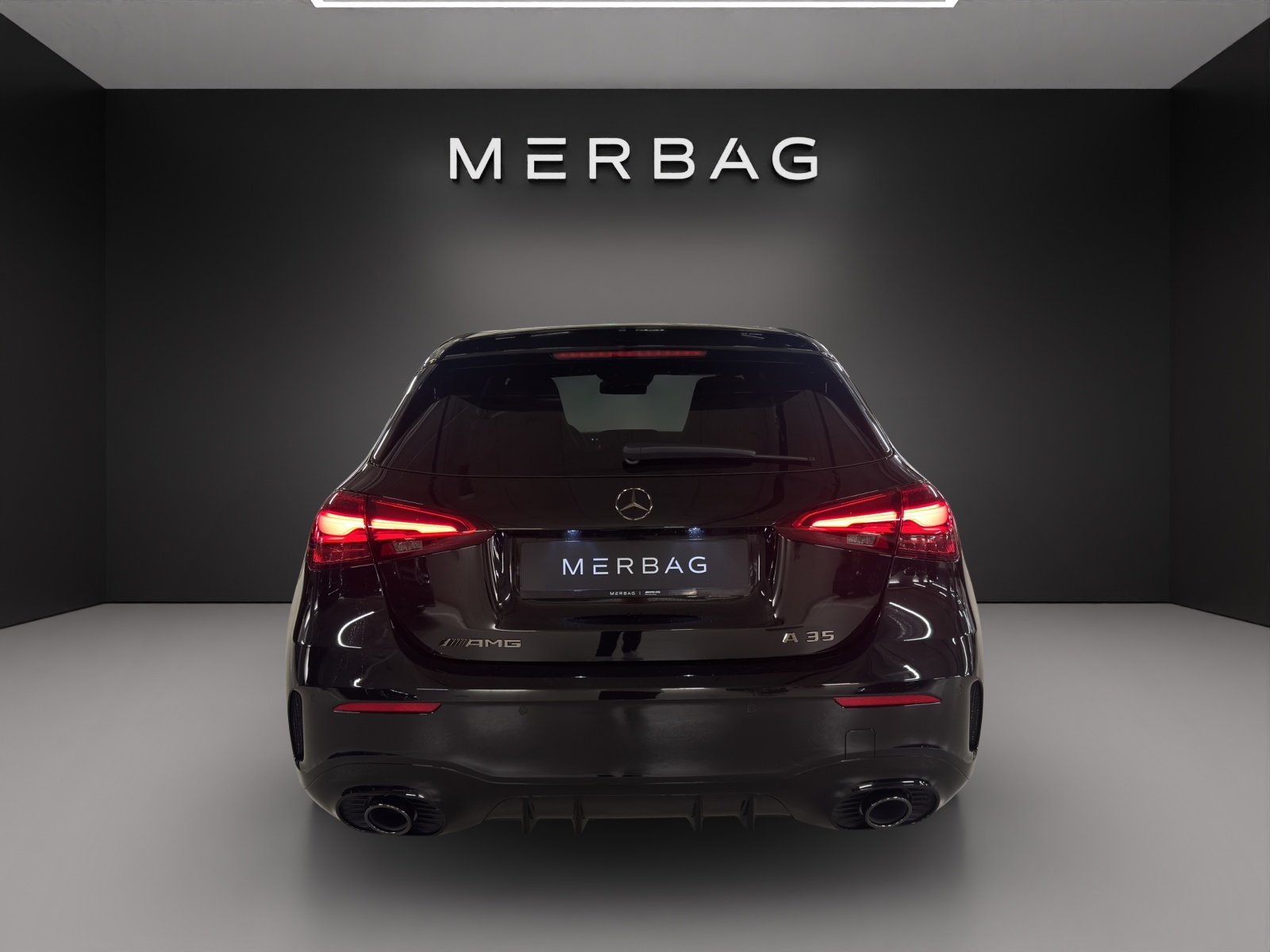 MERCEDES-BENZ A AMG 35 4Matic 8G-DCT-image-5