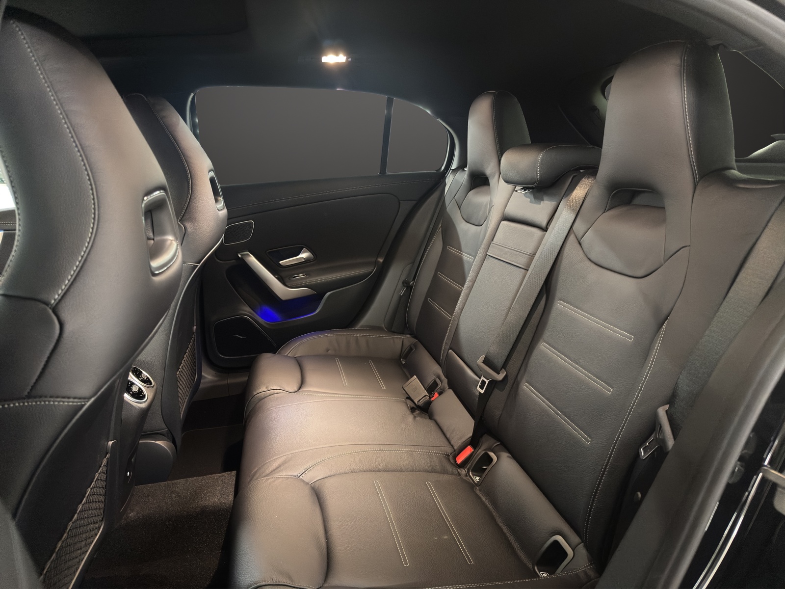 MERCEDES-BENZ A AMG 35 4Matic 8G-DCT-image-15