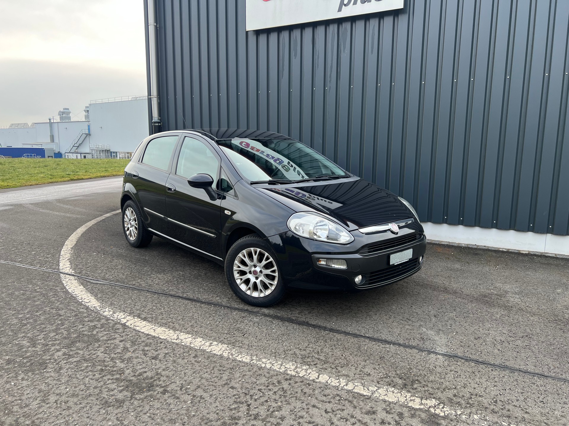 FIAT Punto 1.4 Dynamic-image-3
