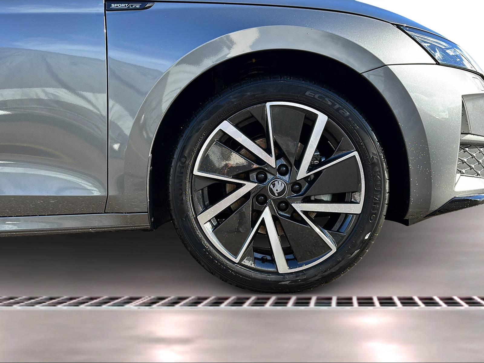 SKODA Octavia Combi 2.0 TSI DSG Sport Line 4x4-image-7