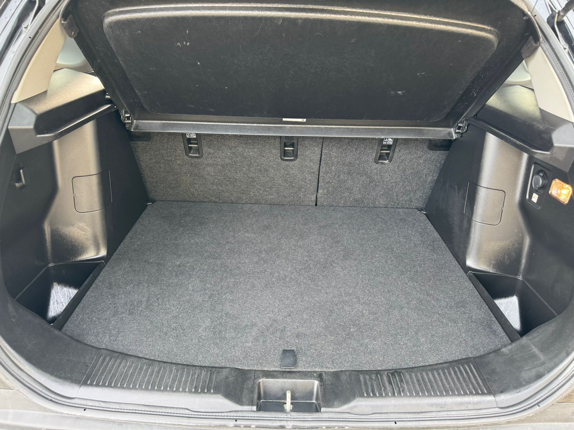SUZUKI S-Cross 1.4 Comp+ 4x4A-image-12