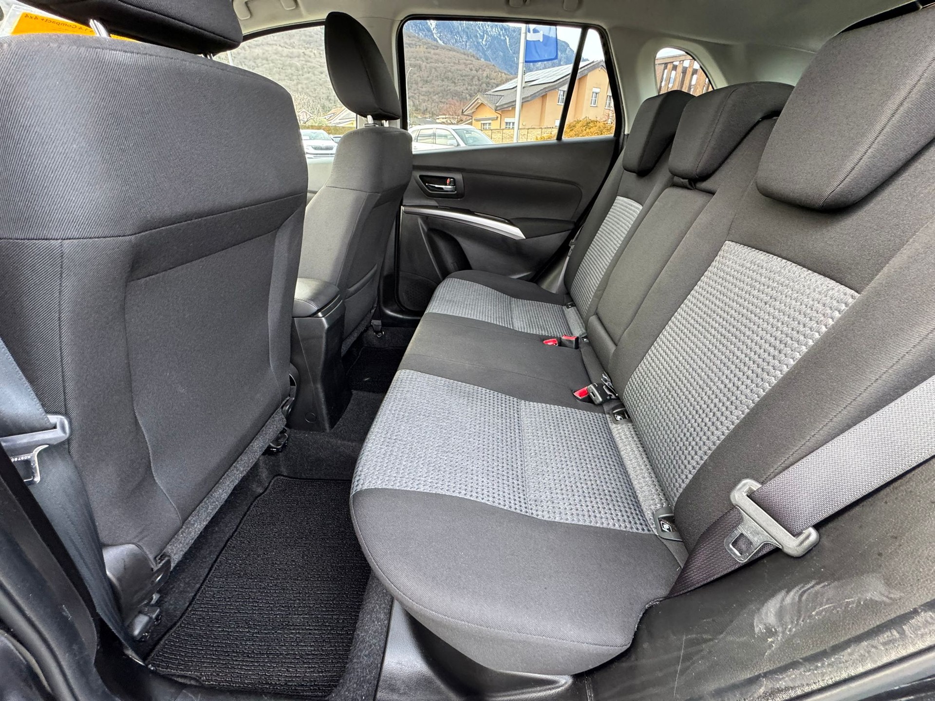SUZUKI S-Cross 1.4 Comp+ 4x4A-image-11