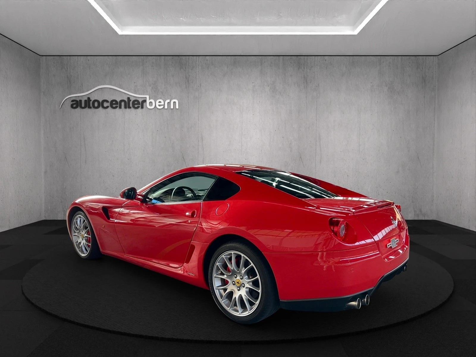 FERRARI 599 GTB-image-4